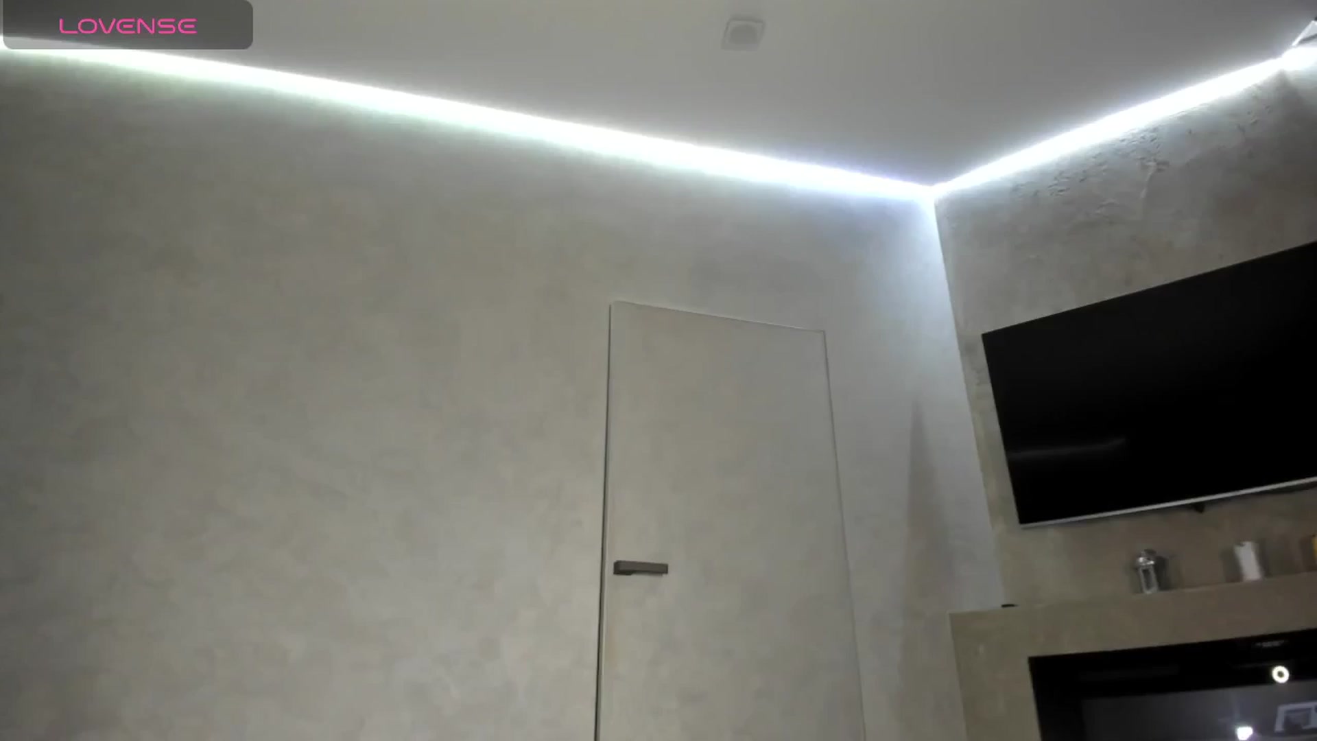 Gallery image thumbnail from SpicyK_'s myfreecams stream on, 02/26/2024, 20:24 image 15 of 20