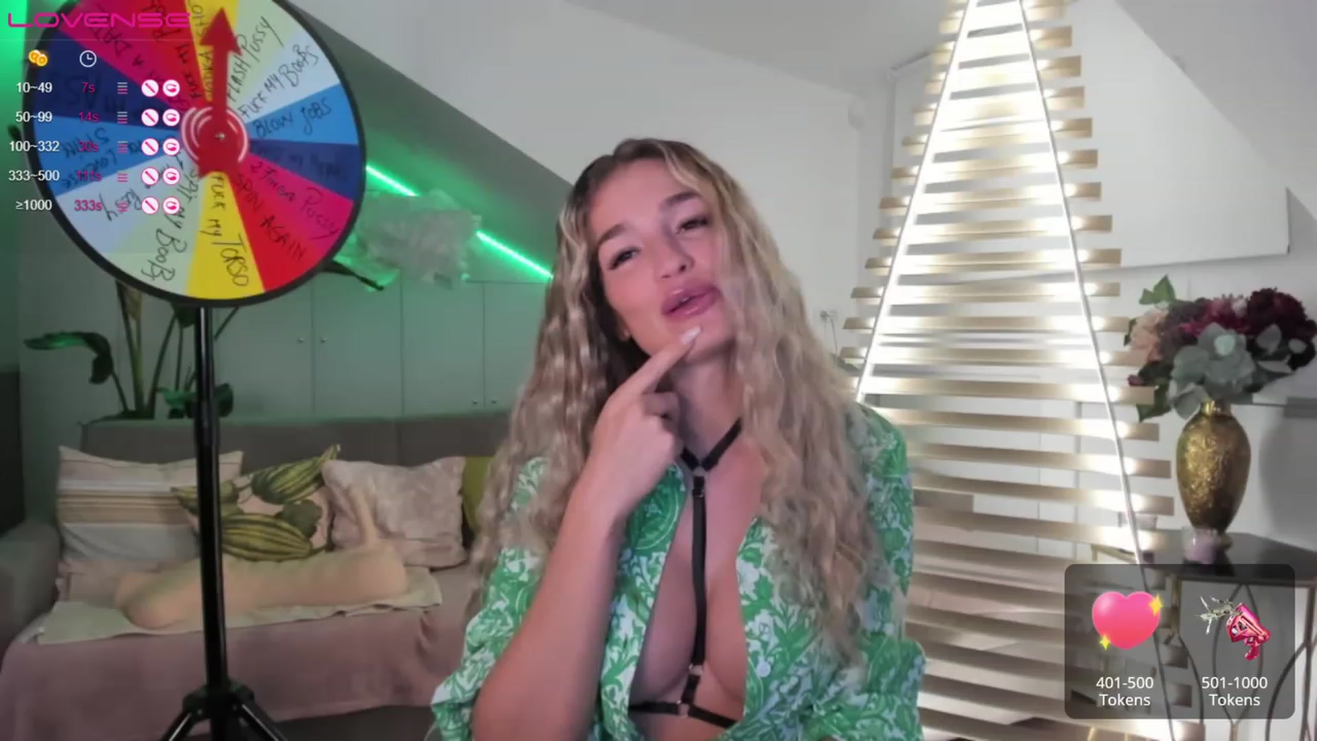 Gallery image thumbnail from SpicyLady87's myfreecams stream on, 03/22/2023, 24:12 image 11 of 20