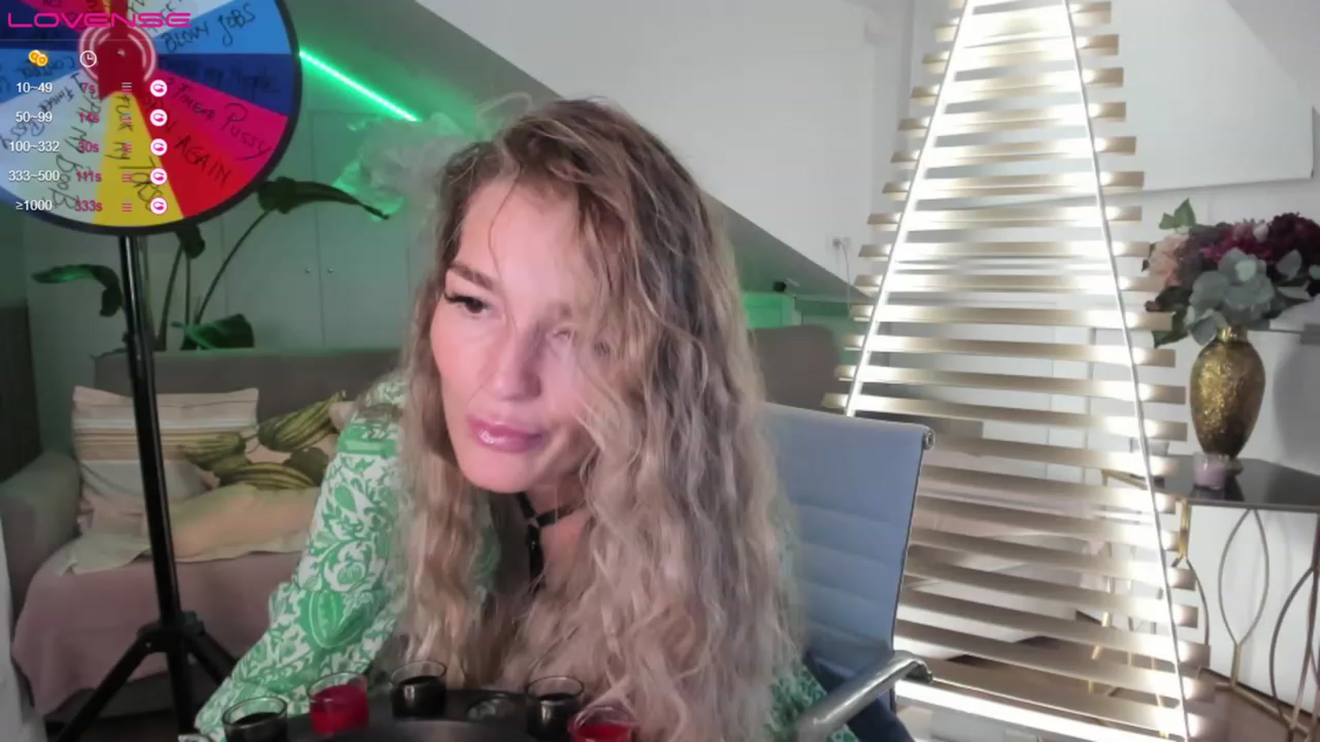 Gallery image thumbnail from SpicyLady87's myfreecams stream on, 03/22/2023, 01:37 image 8 of 20