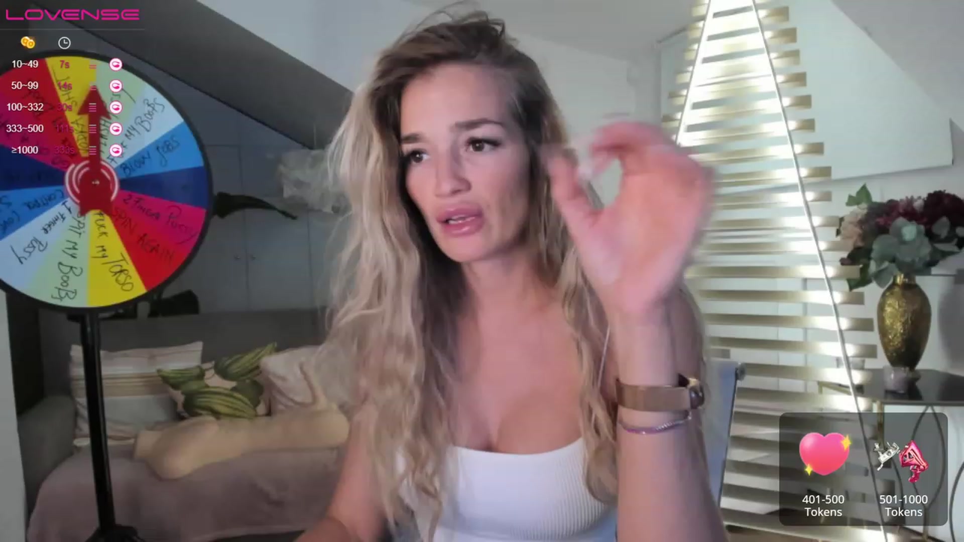 Gallery image thumbnail from SpicyLady87's myfreecams stream on, 03/22/2023, 20:33 image 1 of 20