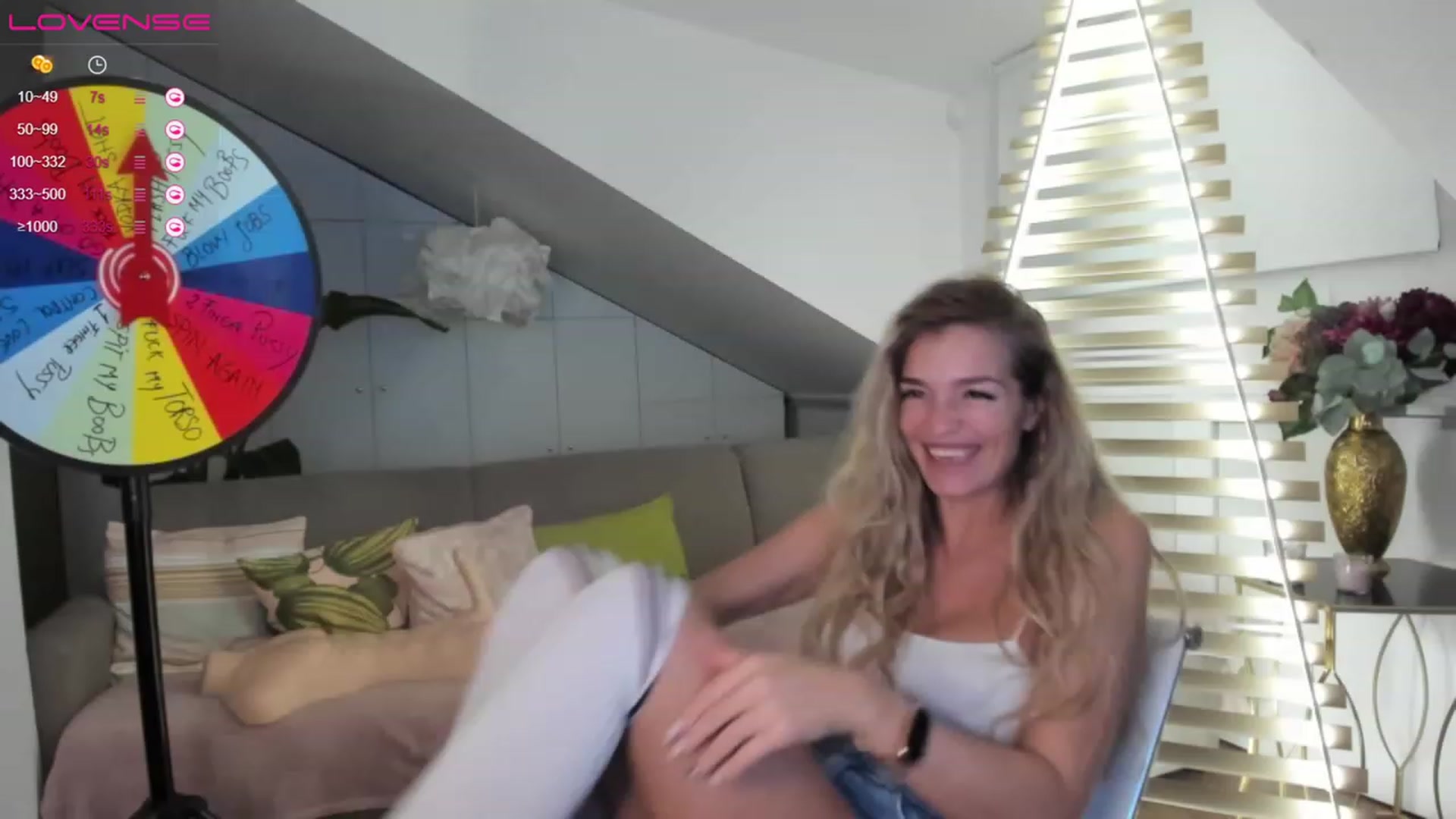 Gallery image thumbnail from SpicyLady87's myfreecams stream on, 03/22/2023, 20:33 image 2 of 20