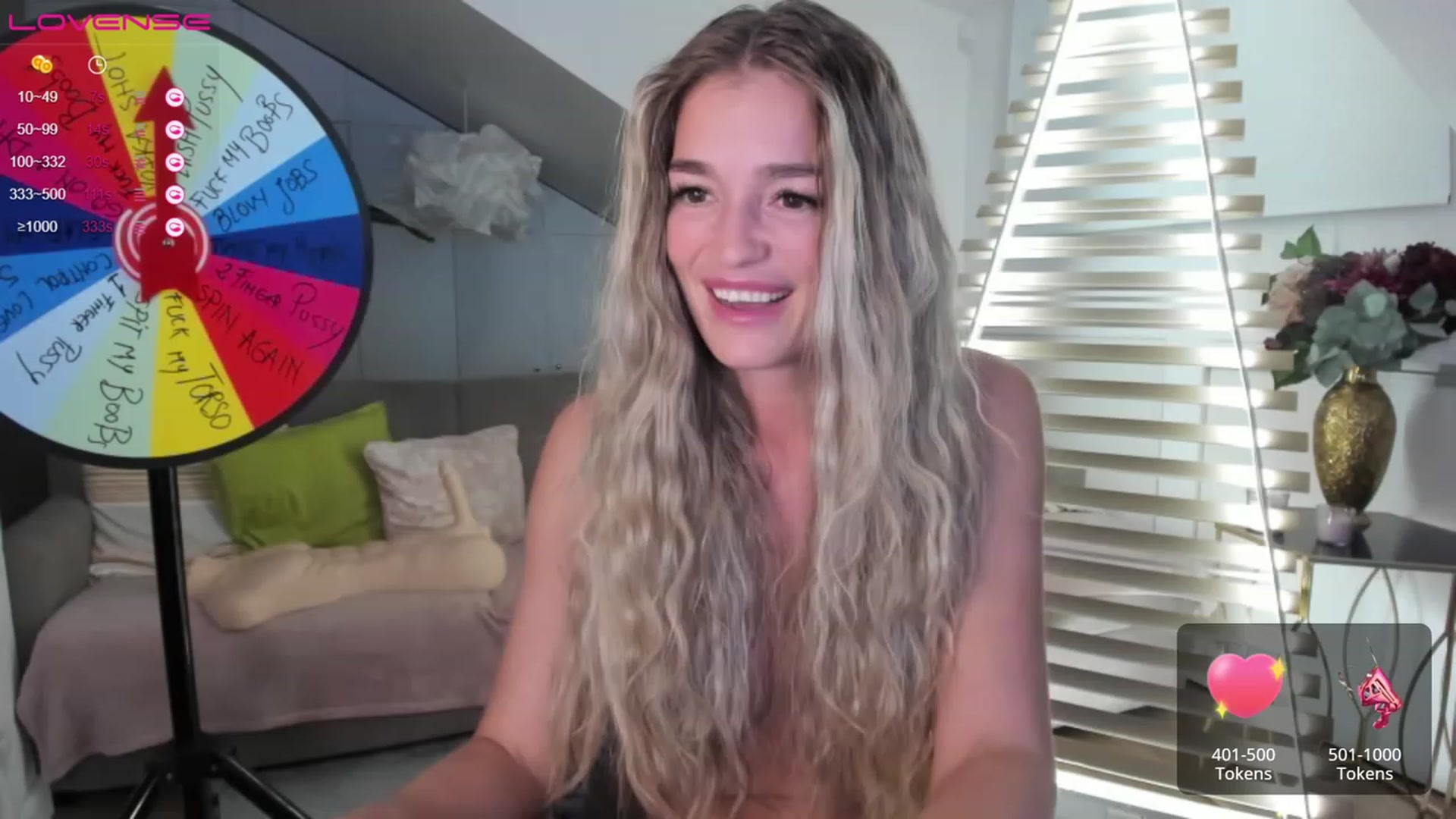Gallery image thumbnail from SpicyLady87's myfreecams stream on, 03/23/2023, 24:47 image 13 of 20
