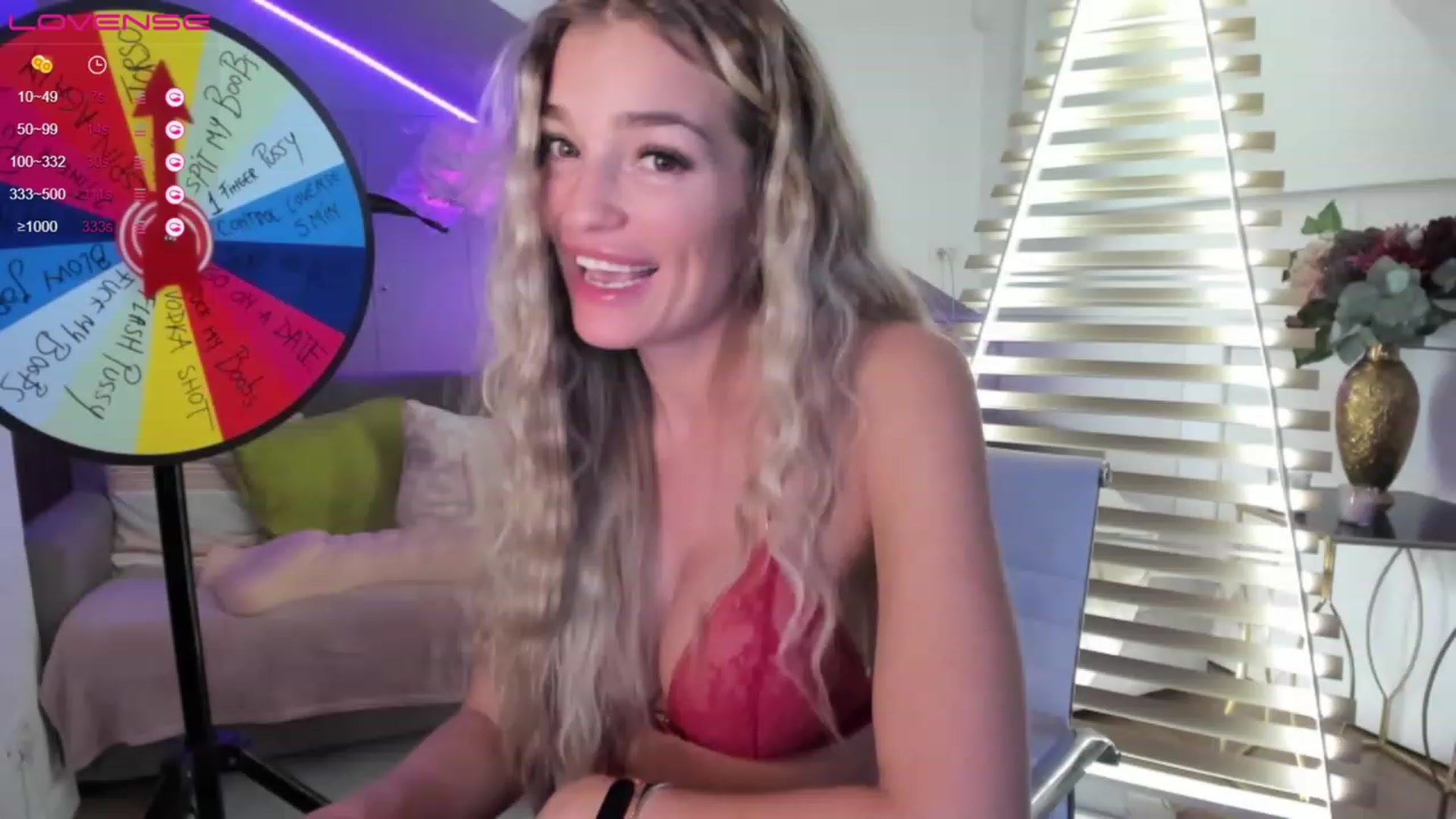 Gallery image thumbnail from SpicyLady87's myfreecams stream on, 03/25/2023, 02:05 image 5 of 20