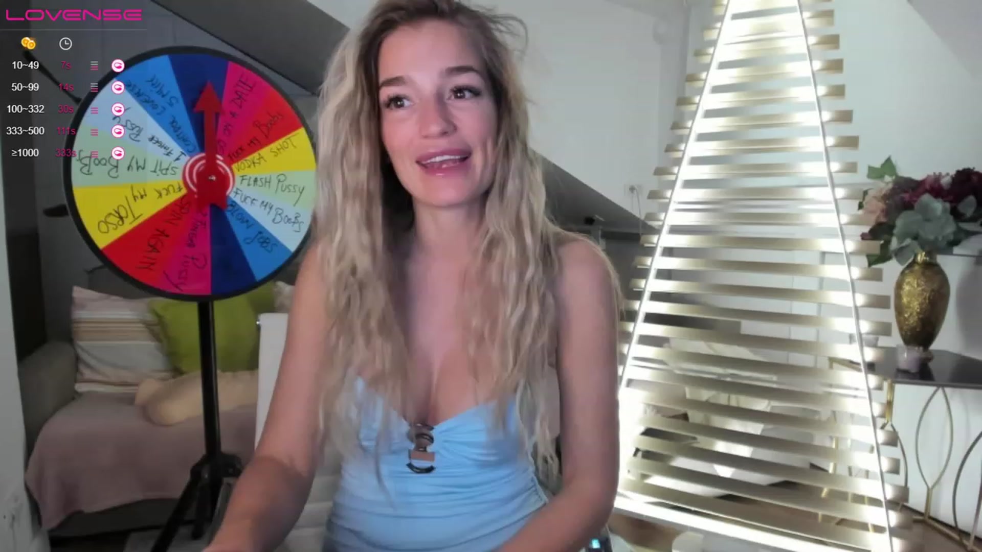 Gallery image thumbnail from SpicyLady87's myfreecams stream on, 03/26/2023, 21:23 image 13 of 20