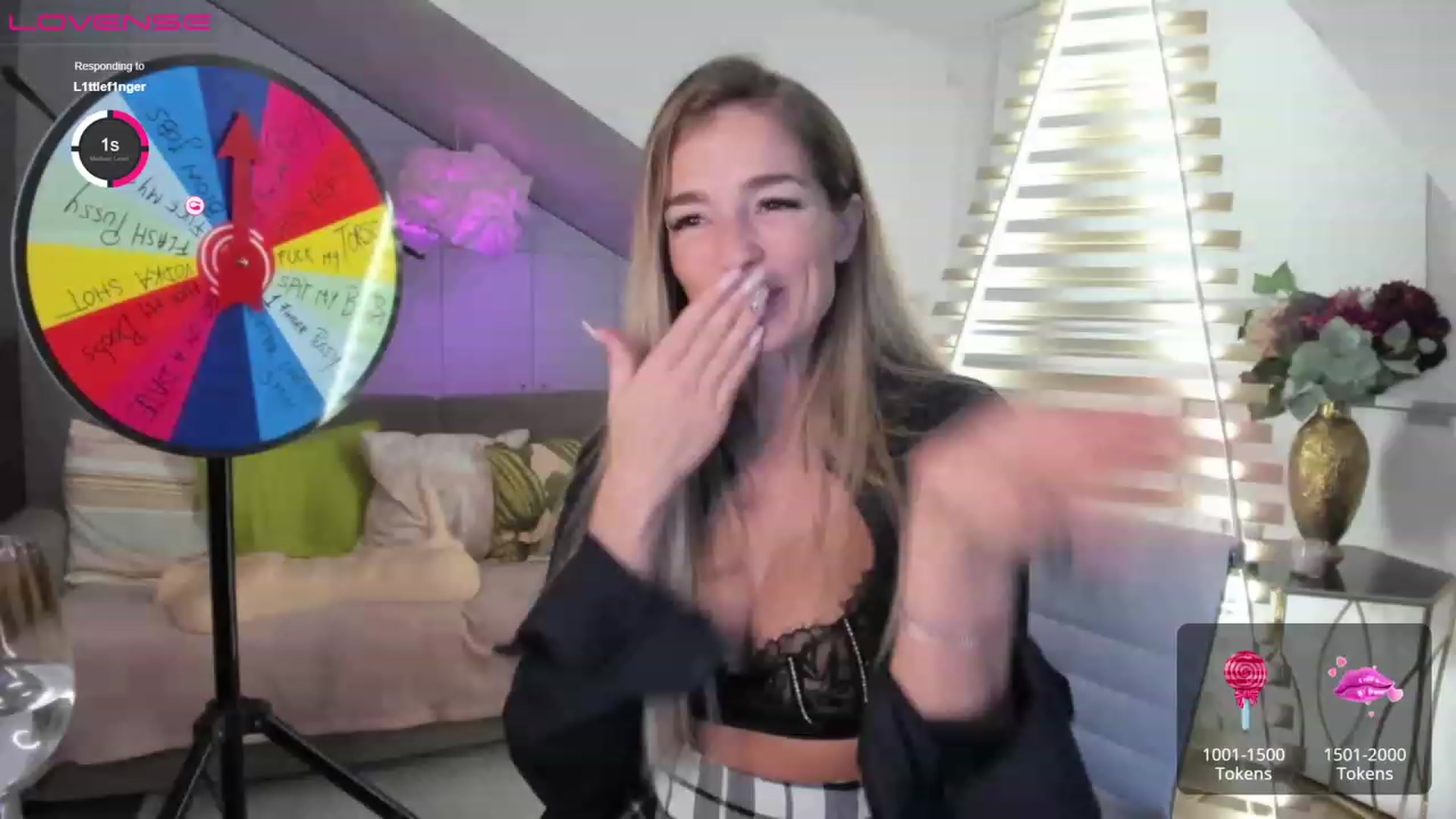 Gallery image thumbnail from SpicyLady87's myfreecams stream on, 03/28/2023, 21:59 image 7 of 20