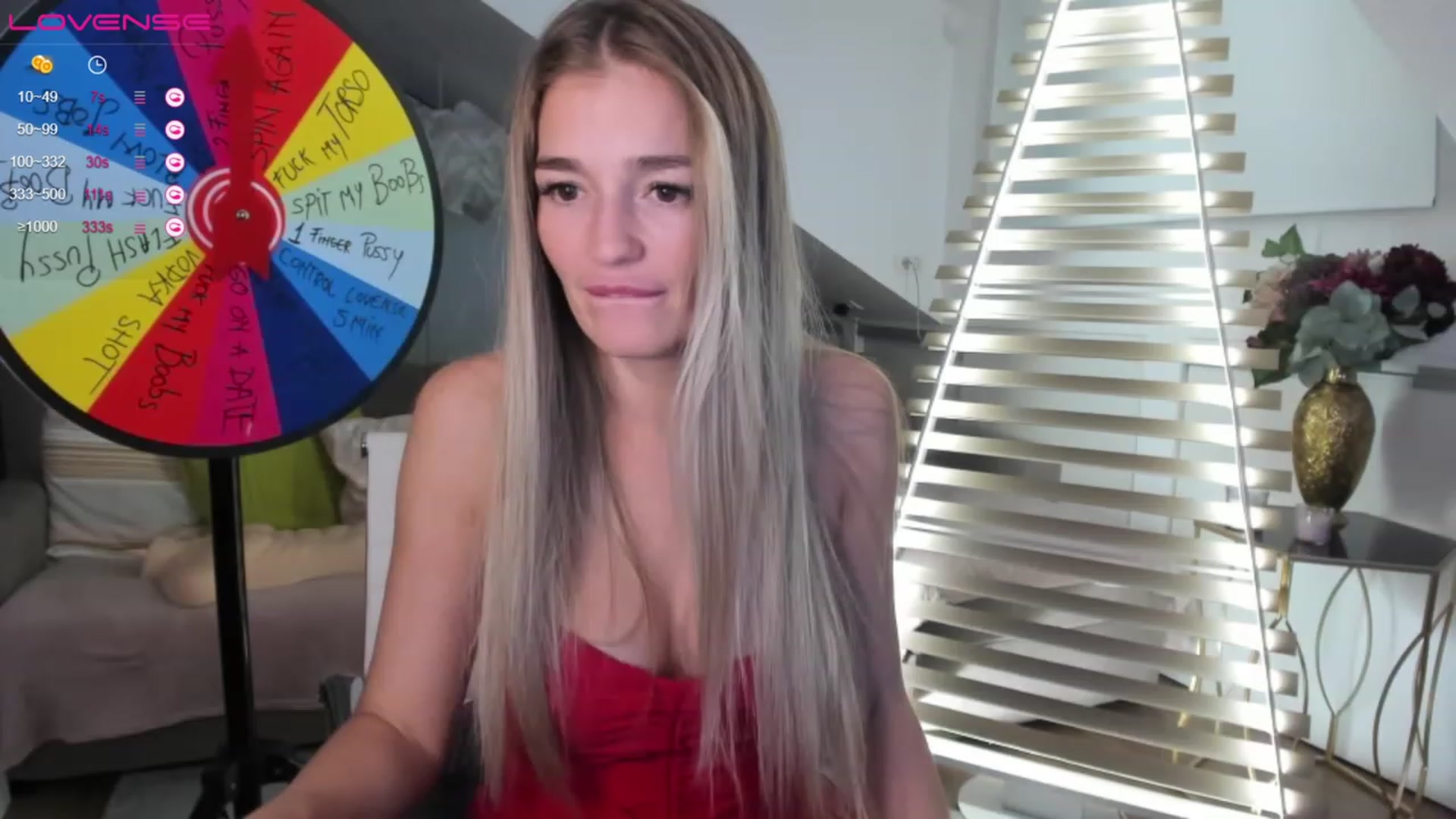 Gallery image thumbnail from SpicyLady87's myfreecams stream on, 03/31/2023, 02:15 image 18 of 20
