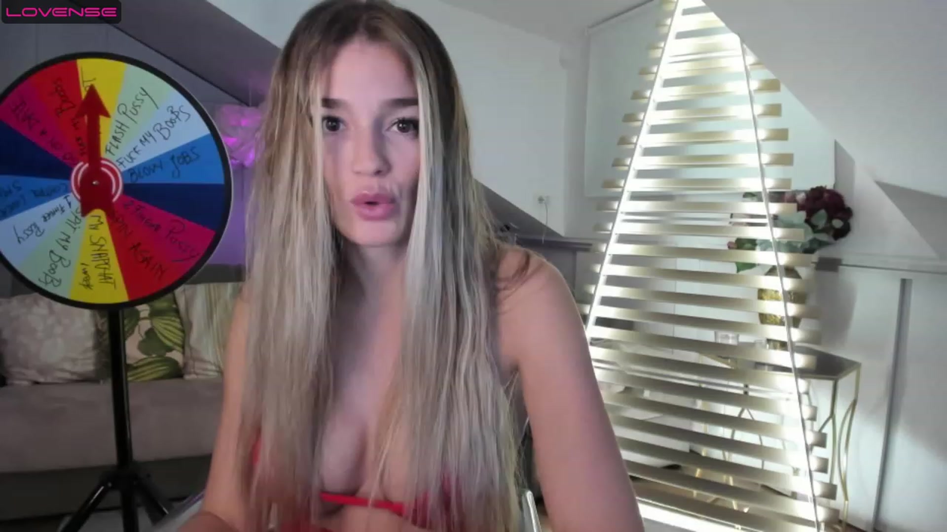 Gallery image thumbnail from SpicyLady87's myfreecams stream on, 04/18/2023, 22:25 image 12 of 20