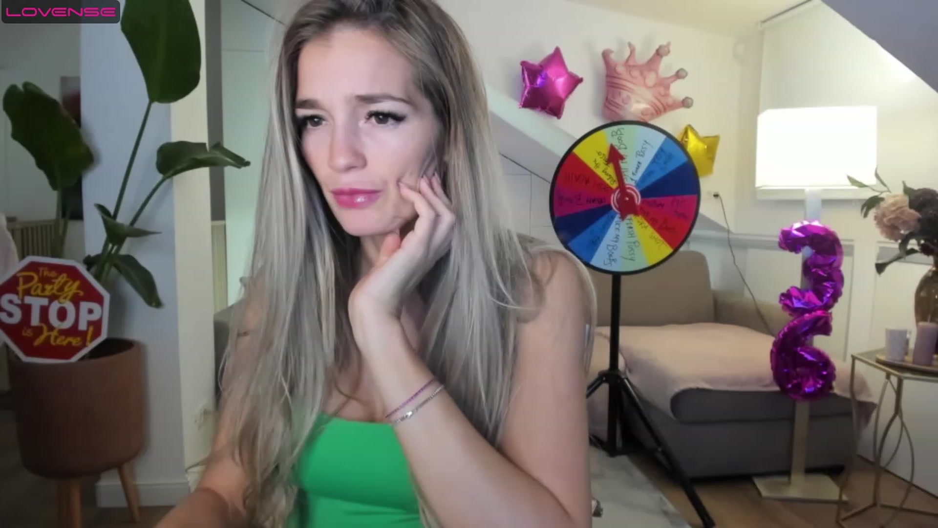 Gallery image thumbnail from SpicyLady87's myfreecams stream on, 05/03/2023, 21:52 image 18 of 20