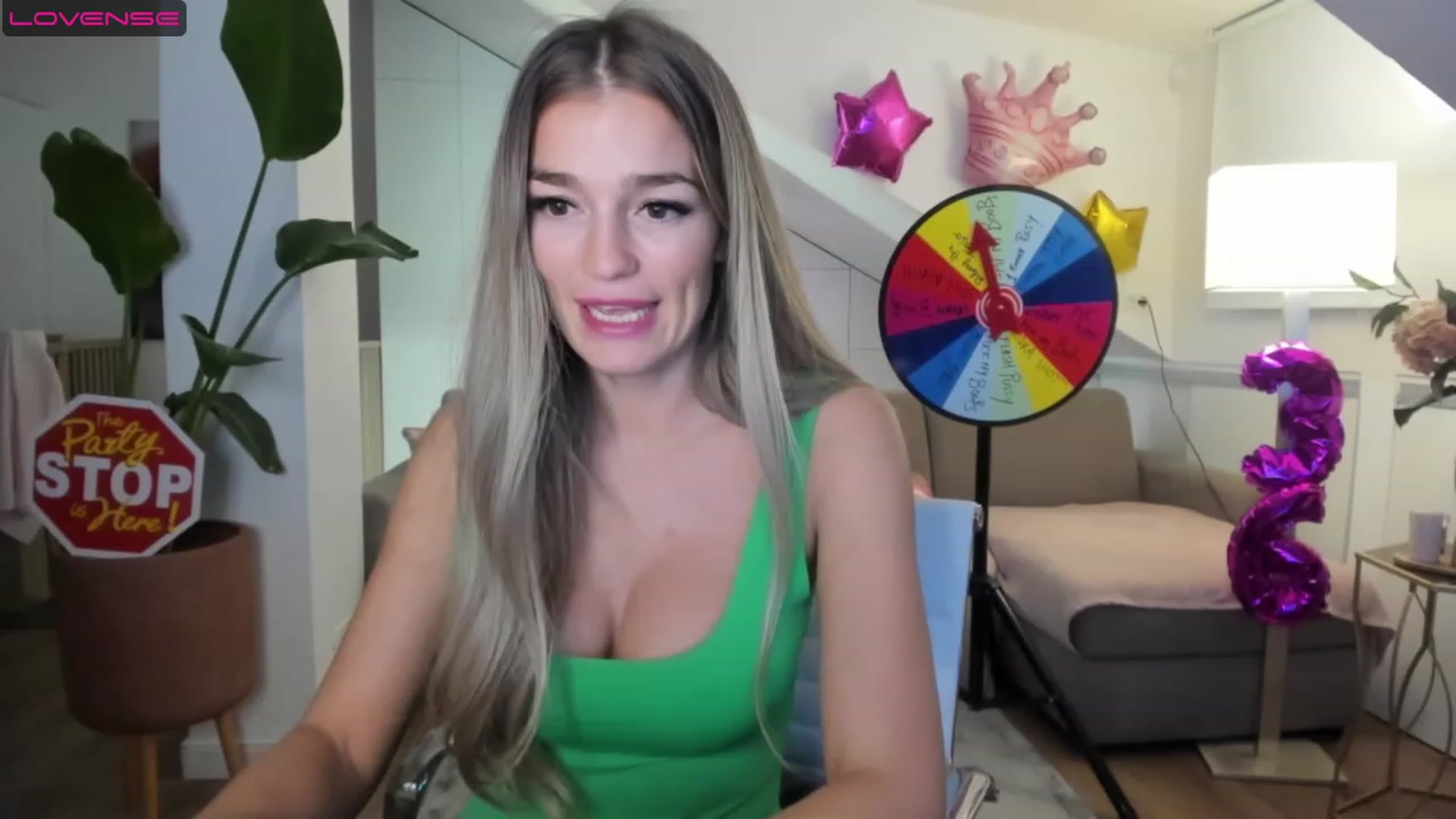 Gallery image thumbnail from SpicyLady87's myfreecams stream on, 05/03/2023, 21:52 image 6 of 20
