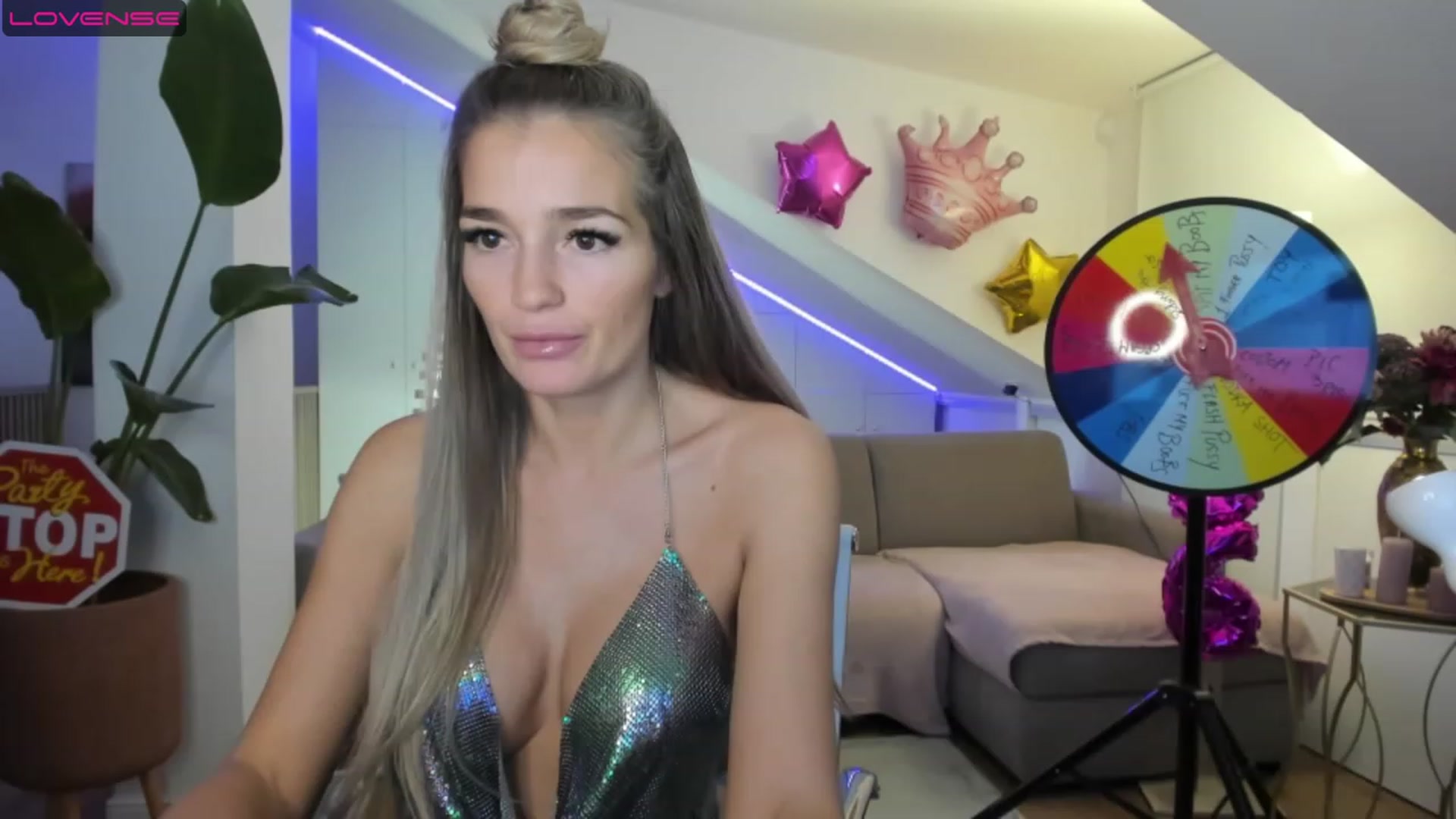 Gallery image thumbnail from SpicyLady87's myfreecams stream on, 05/04/2023, 21:33 image 13 of 20