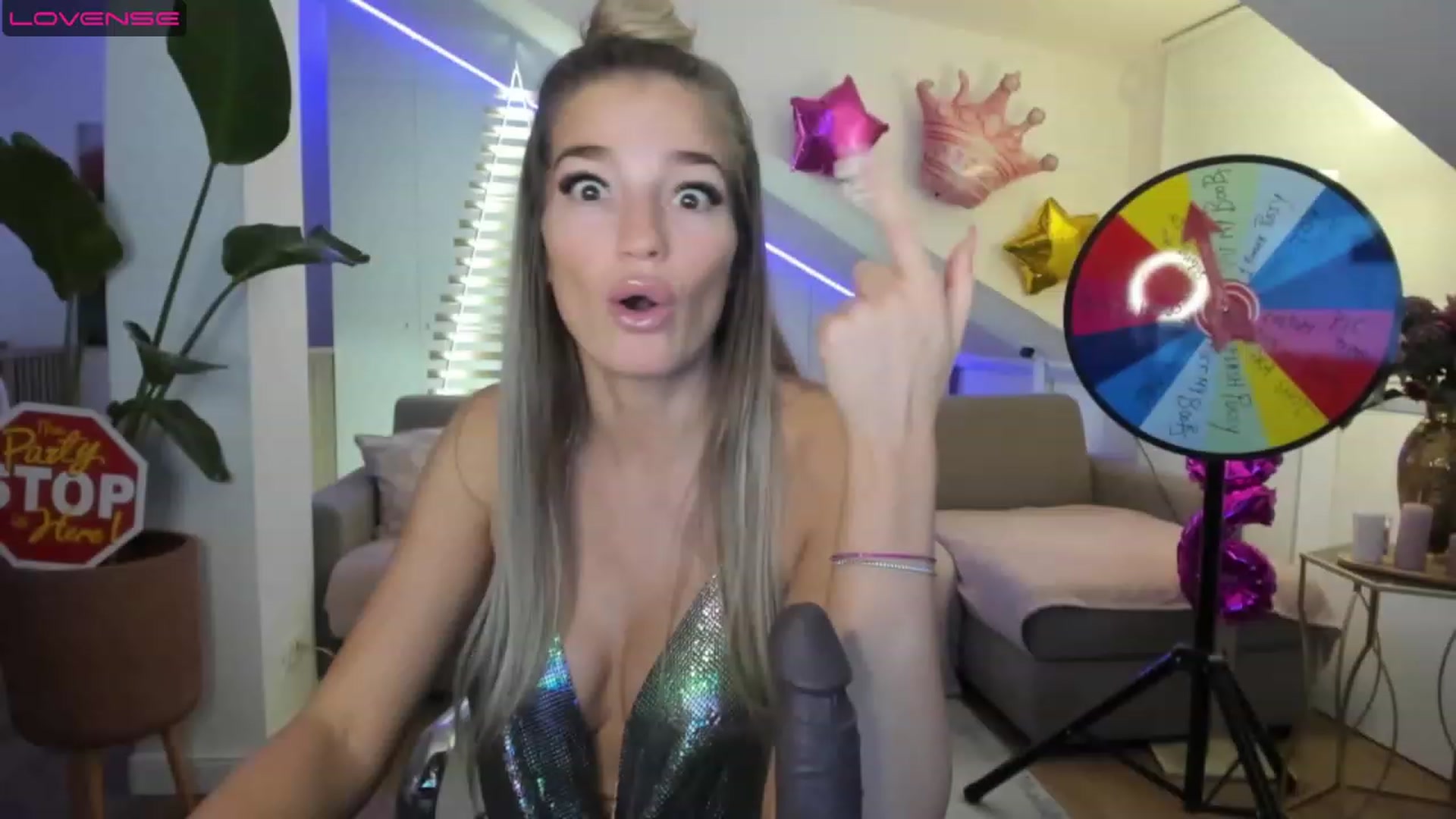 Gallery image thumbnail from SpicyLady87's myfreecams stream on, 05/04/2023, 21:33 image 5 of 20