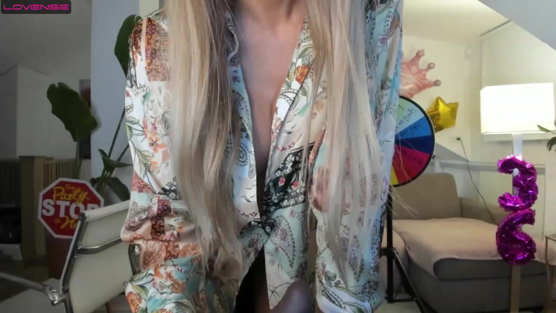 Gallery image thumbnail from SpicyLady87's myfreecams stream on, 05/05/2023, 23:13 image 3 of 20