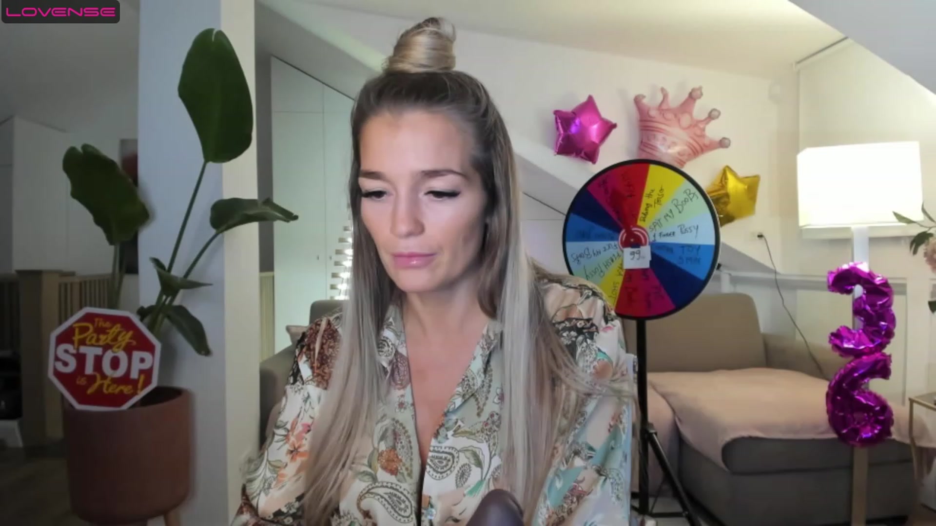 Gallery image thumbnail from SpicyLady87's myfreecams stream on, 05/05/2023, 23:13 image 9 of 20