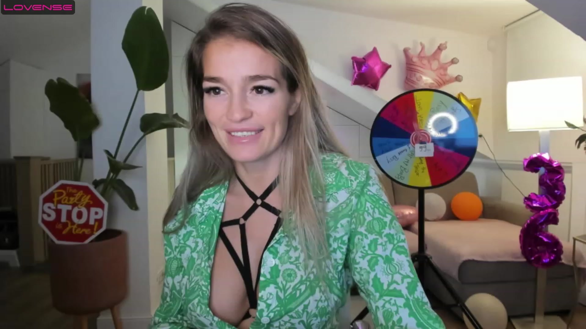 Gallery image thumbnail from SpicyLady87's myfreecams stream on, 05/08/2023, 19:52 image 11 of 20
