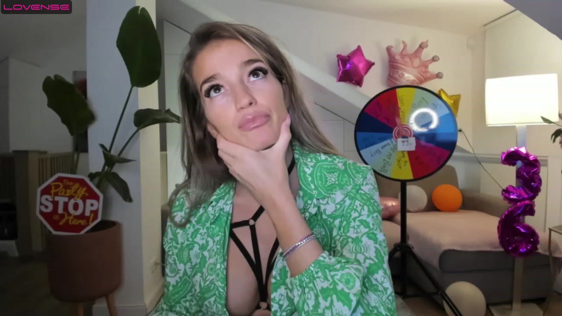 Gallery image thumbnail from SpicyLady87's myfreecams stream on, 05/08/2023, 19:52 image 9 of 20