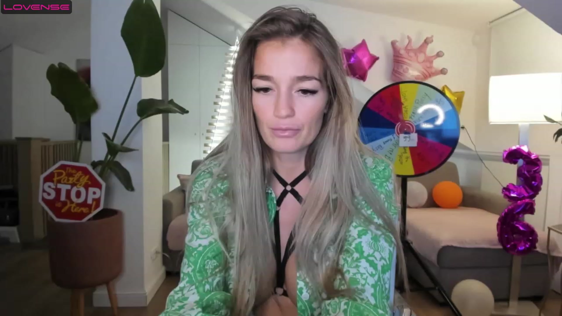 Gallery image thumbnail from SpicyLady87's myfreecams stream on, 05/08/2023, 22:01 image 7 of 20