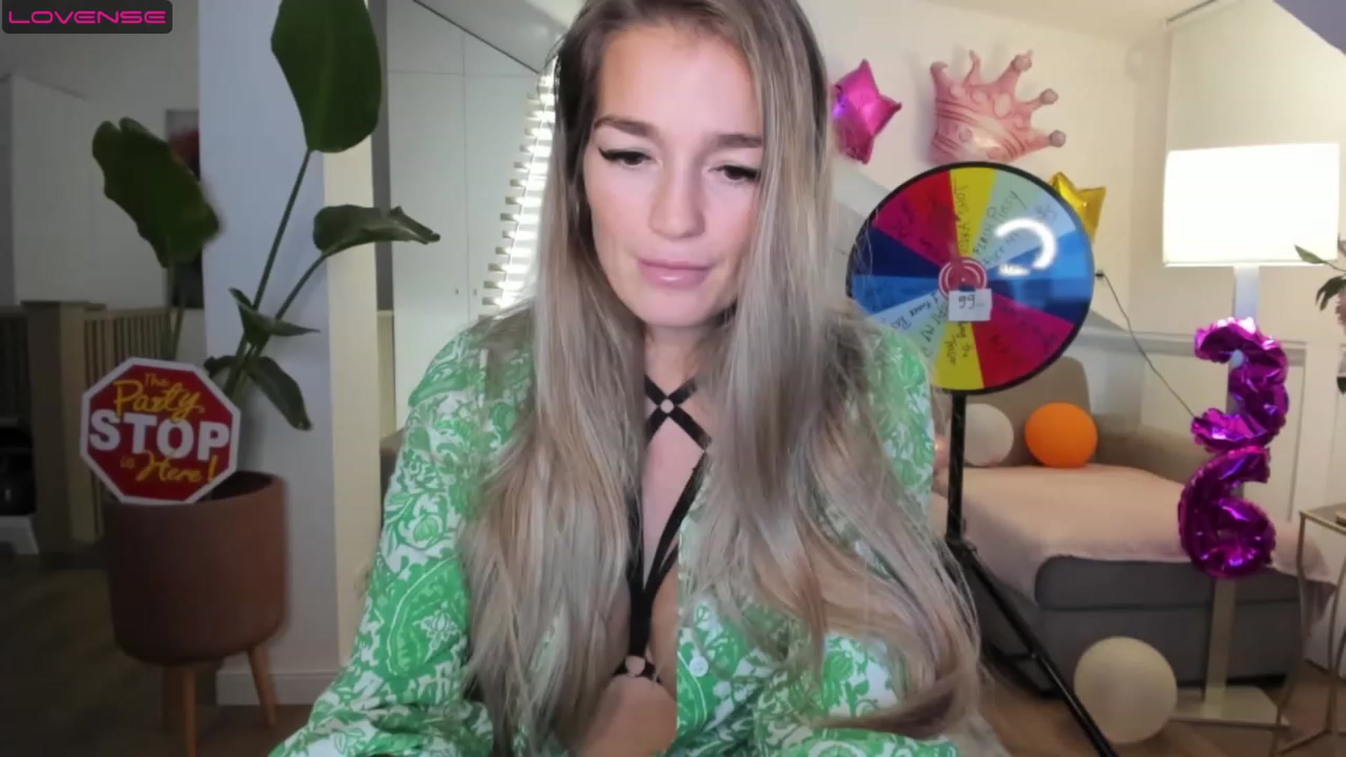 Gallery image thumbnail from SpicyLady87's myfreecams stream on, 05/08/2023, 22:01 image 2 of 20