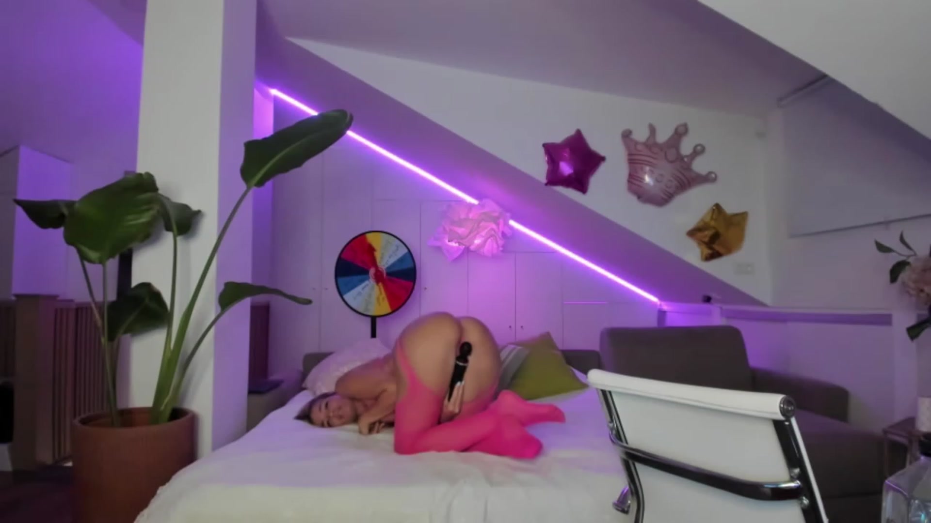 Gallery image thumbnail from SpicyLady87's myfreecams stream on, 07/13/2023, 01:42 image 9 of 20