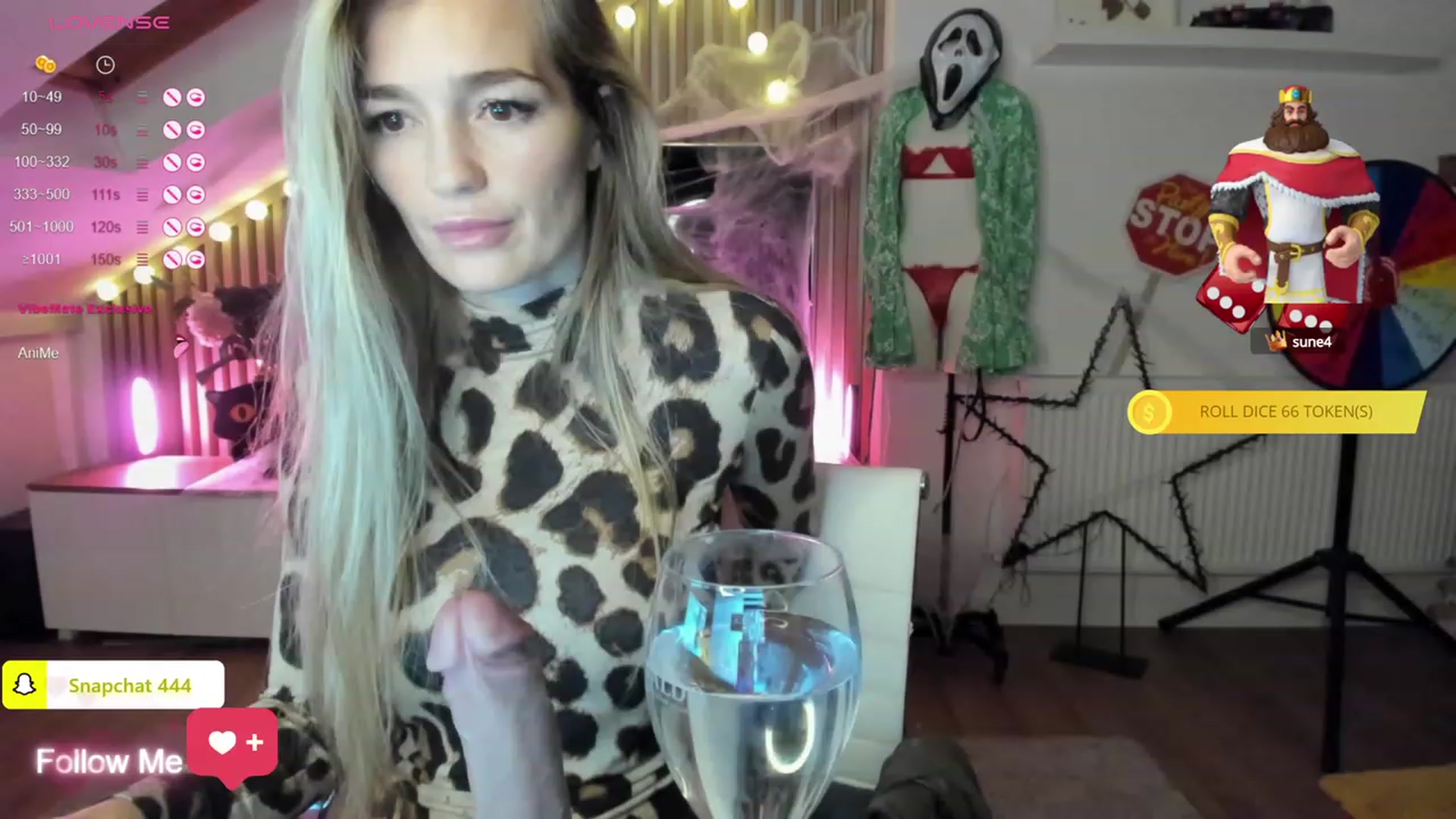 Gallery image thumbnail from SpicyLady87's myfreecams stream on, 10/20/2023, 22:32 image 19 of 20