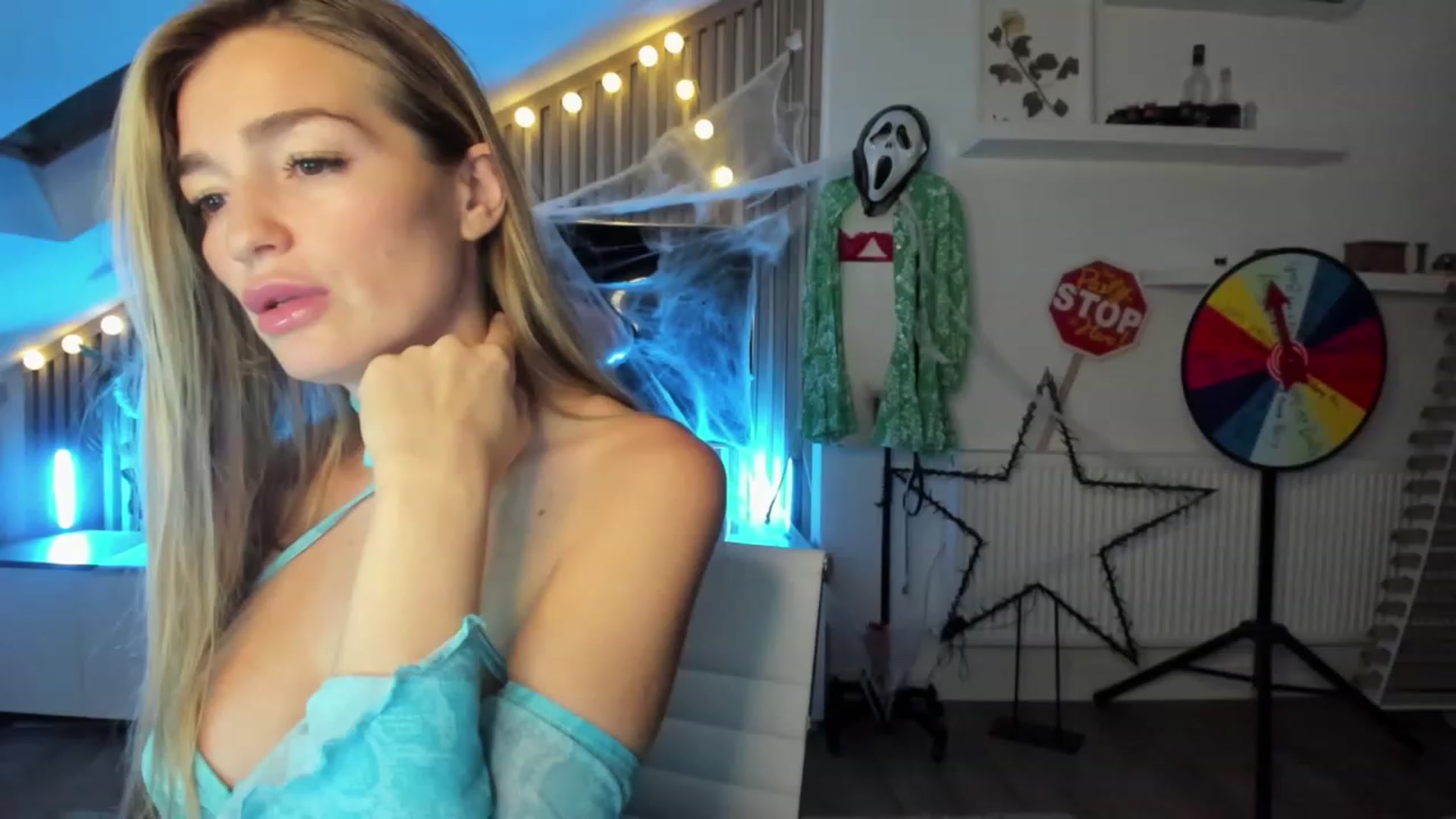 Gallery image thumbnail from SpicyLady87's myfreecams stream on, 10/24/2023, 23:57 image 13 of 20