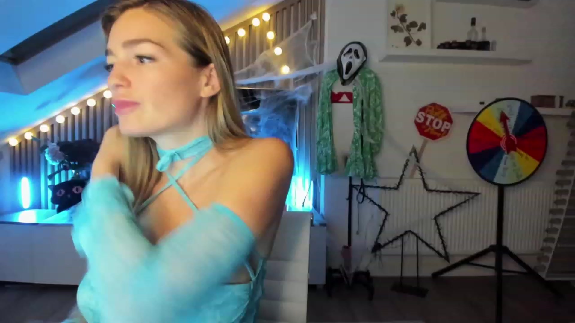 Gallery image thumbnail from SpicyLady87's myfreecams stream on, 10/24/2023, 23:57 image 12 of 20