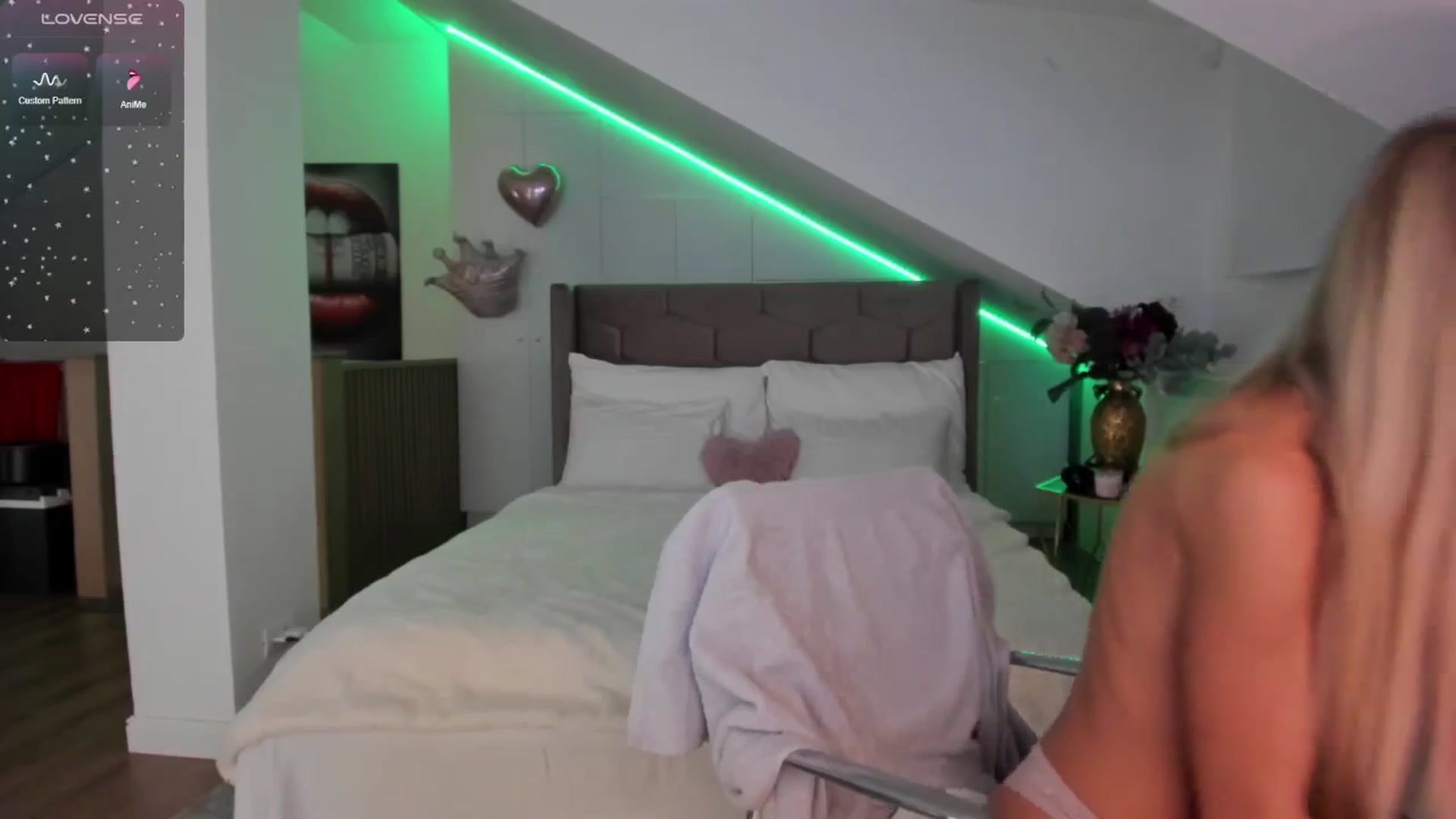 Gallery image thumbnail from SpicyLady87's myfreecams stream on, 05/19/2024, 23:22 image 13 of 20