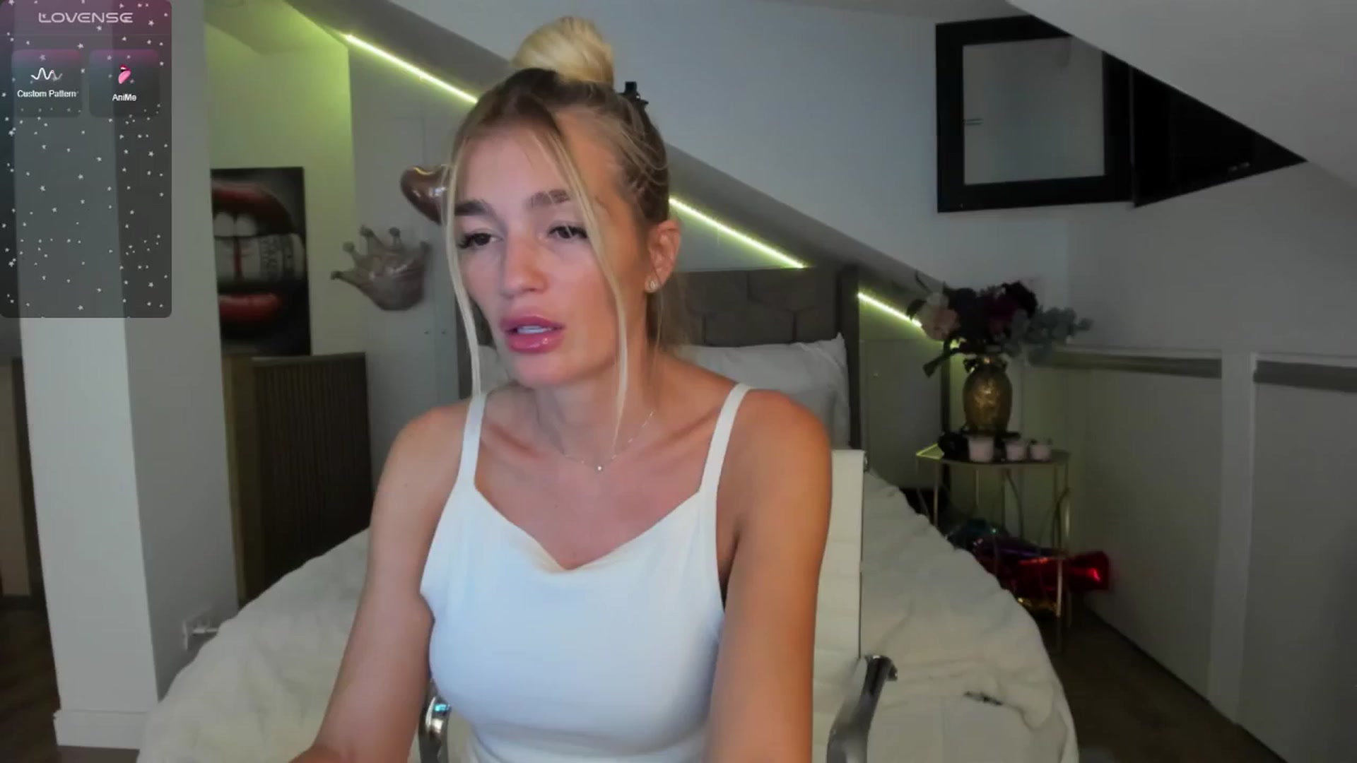 Gallery image thumbnail from SpicyLady87's myfreecams stream on, 06/10/2024, 23:53 image 3 of 20
