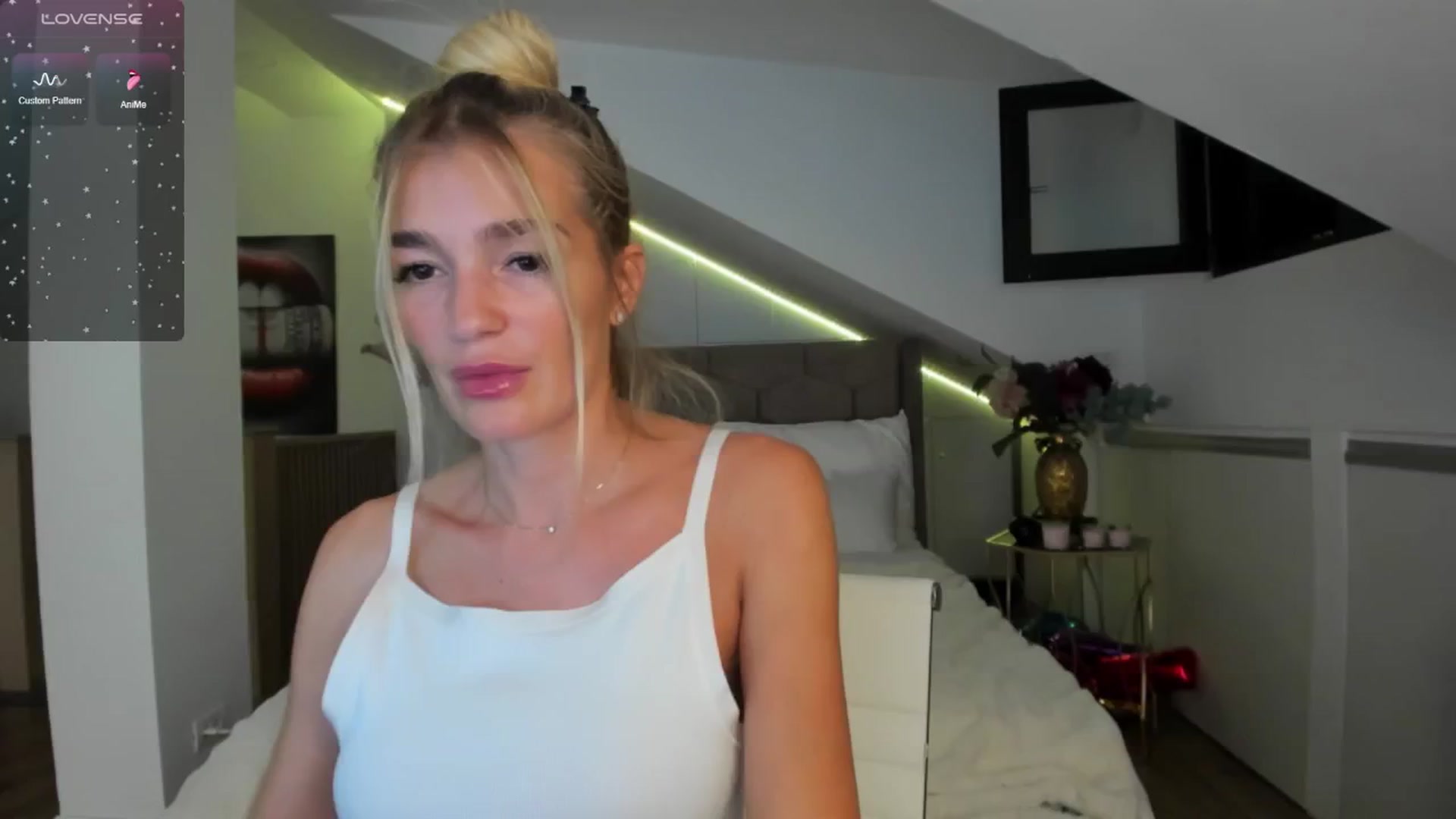 Gallery image thumbnail from SpicyLady87's myfreecams stream on, 06/10/2024, 23:53 image 4 of 20
