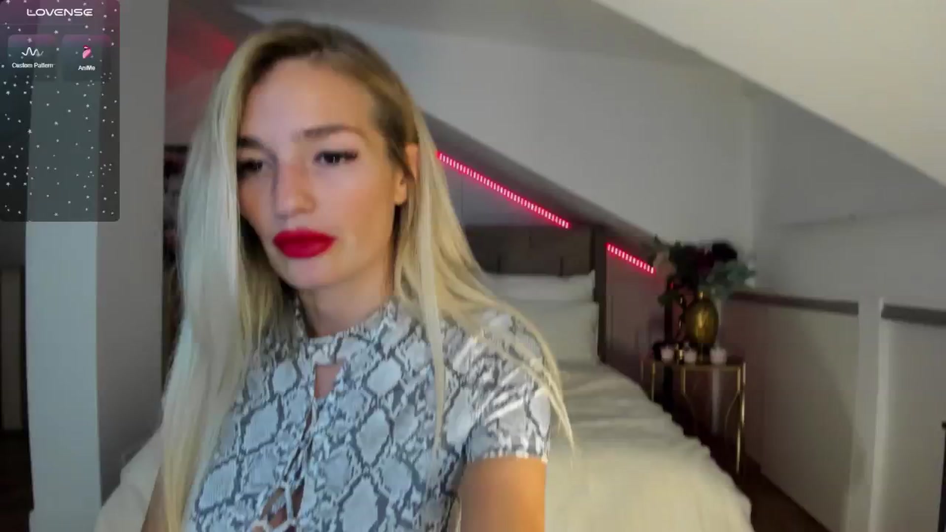 Gallery image thumbnail from SpicyLady87's myfreecams stream on, 07/03/2024, 23:33 image 1 of 20