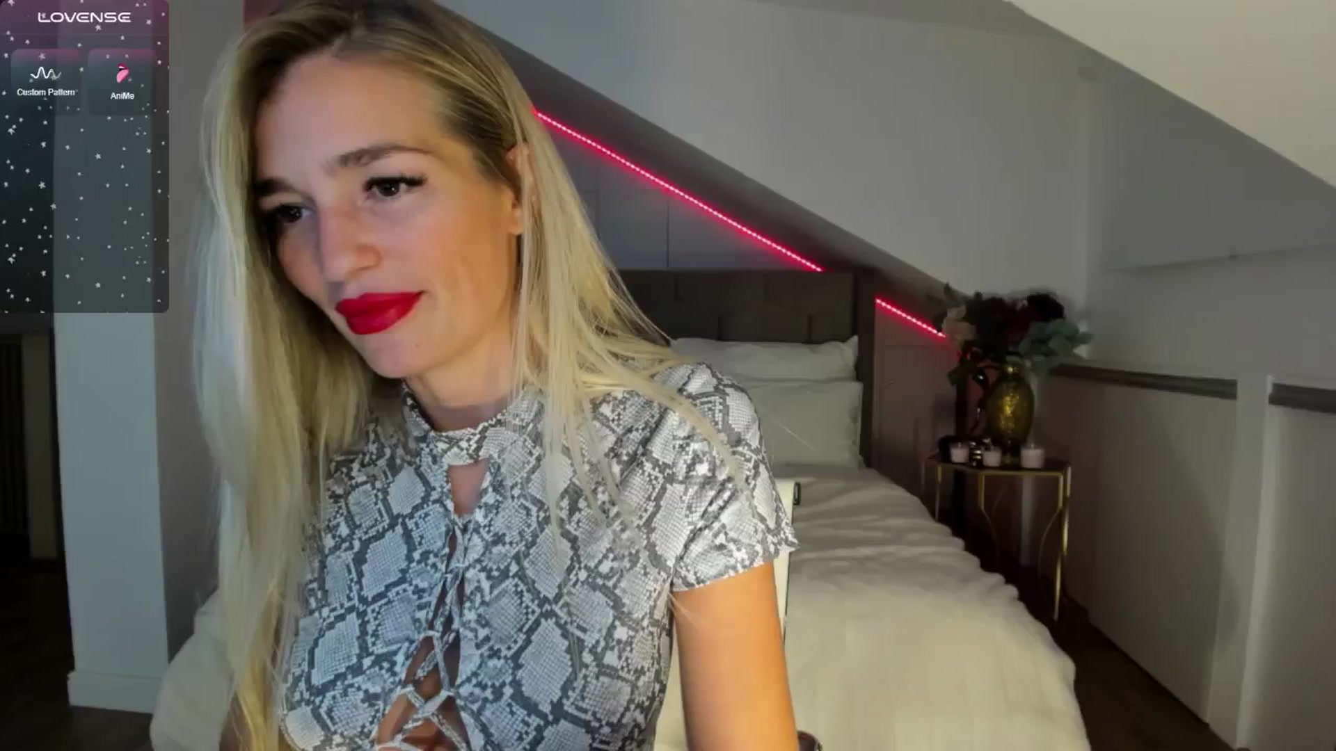 Gallery image thumbnail from SpicyLady87's myfreecams stream on, 07/03/2024, 23:33 image 2 of 20