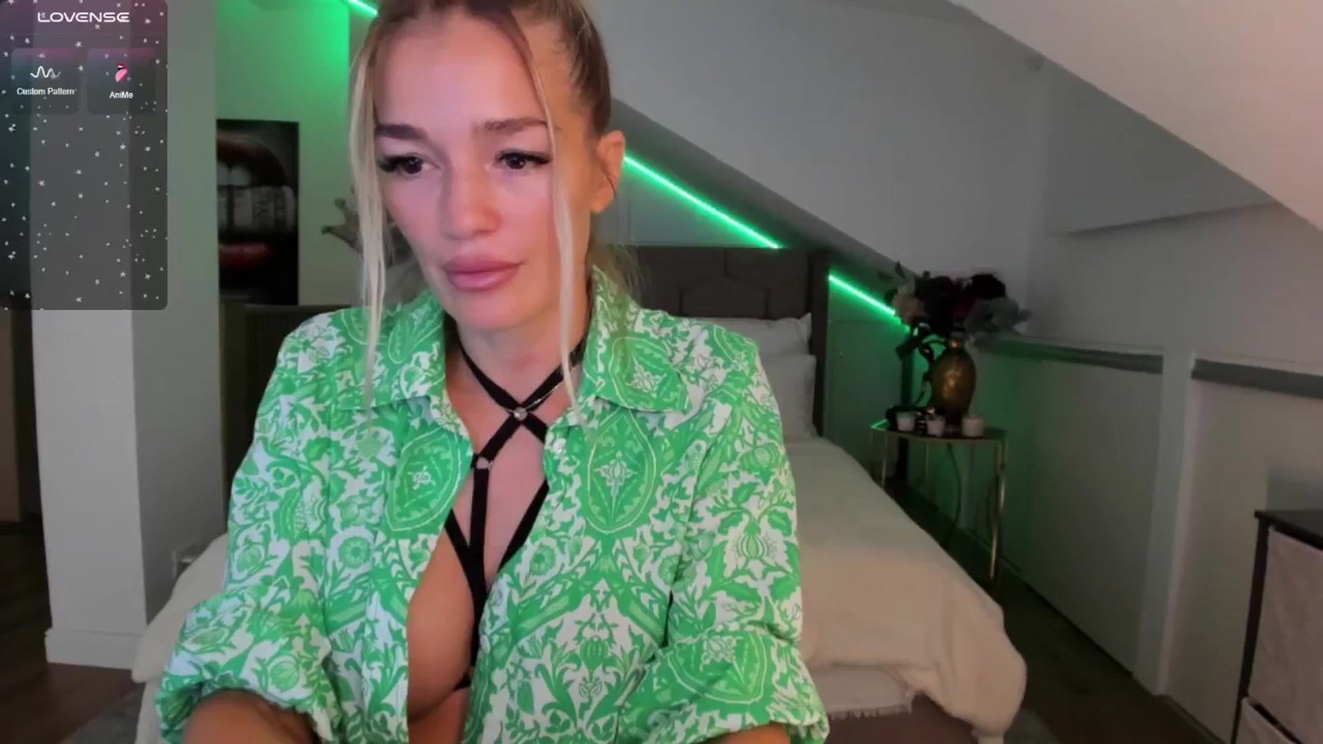 Gallery image thumbnail from SpicyLady87's myfreecams stream on, 07/12/2024, 22:41 image 14 of 20