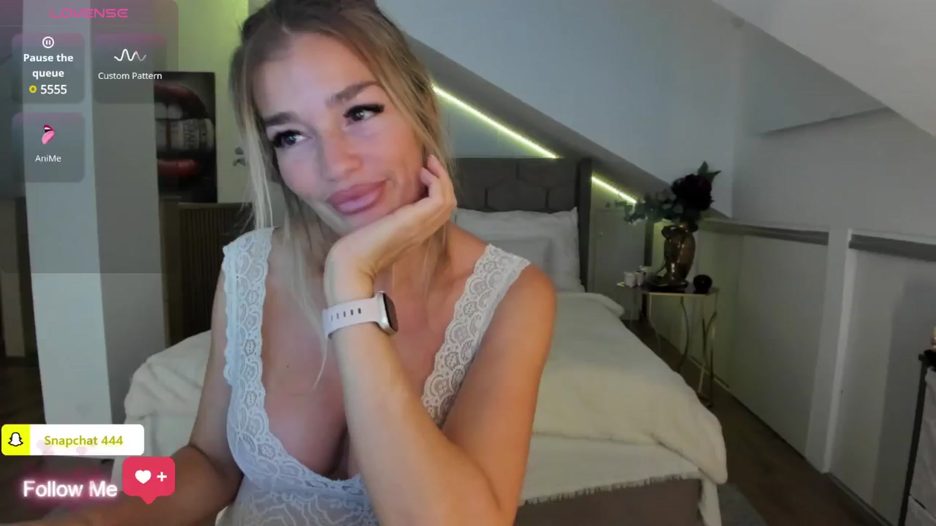 Gallery image thumbnail from SpicyLady87's myfreecams stream on, 10/21/2024, 22:44 image 12 of 20