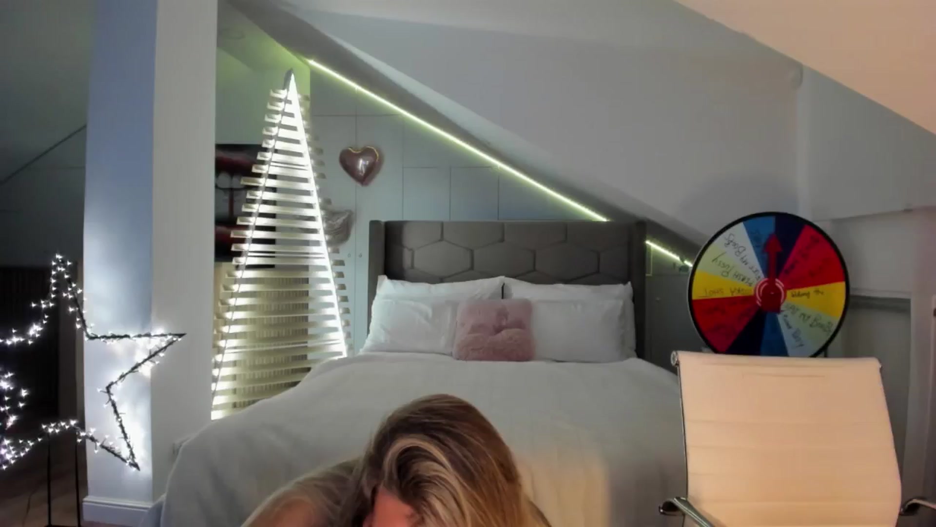Gallery image thumbnail from SpicyLady87's myfreecams stream on, 01/21/2025, 23:42 image 3 of 20