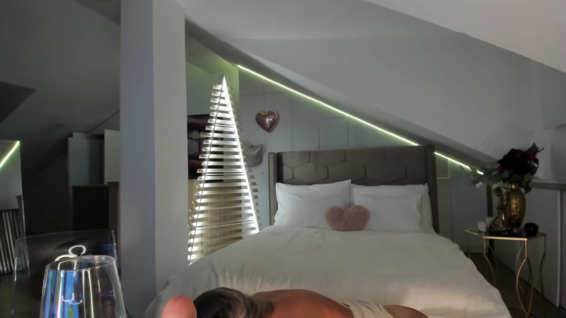 Gallery image thumbnail from SpicyLady87's myfreecams stream on, 03/15/2025, 01:27 image 20 of 20