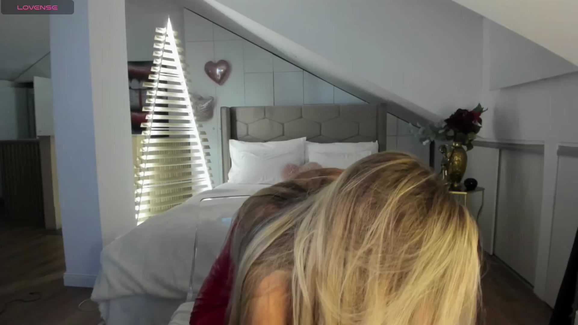 Gallery image thumbnail from SpicyLady87's myfreecams stream on, 03/15/2025, 23:03 image 1 of 20