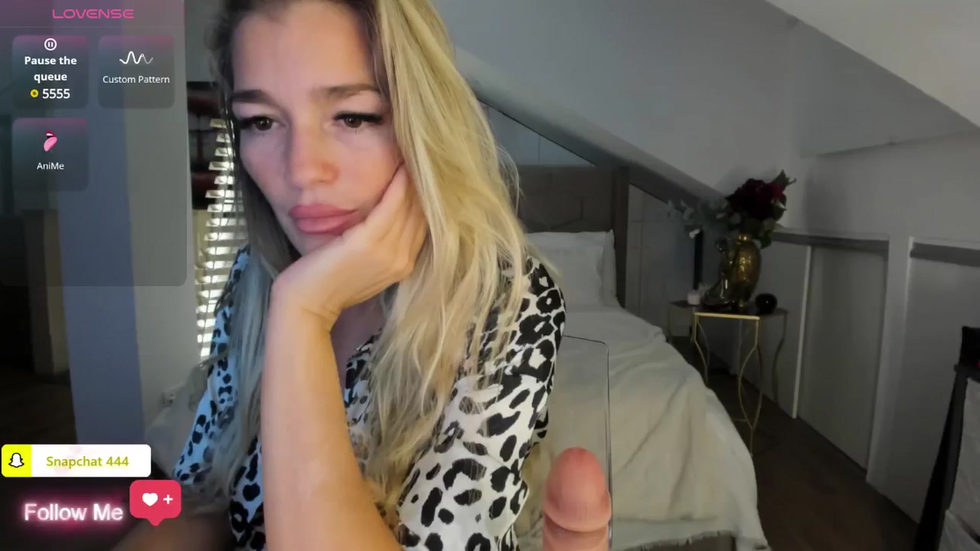Gallery image thumbnail from SpicyLady87's myfreecams stream on, 03/26/2025, 02:06 image 13 of 20