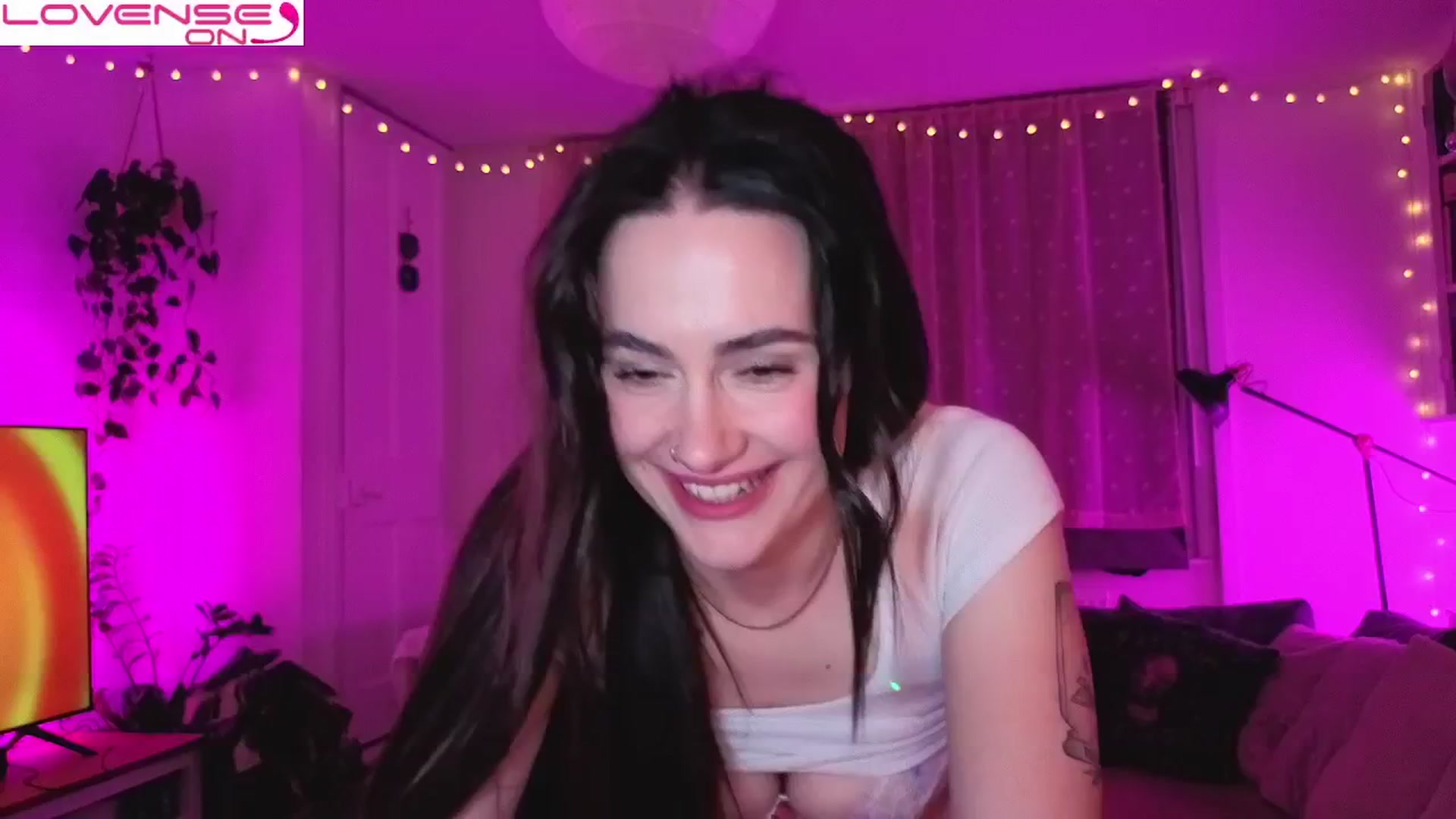 Gallery image thumbnail from SpicyLunaa's myfreecams stream on, 01/10/2026, 19:22 image 16 of 20