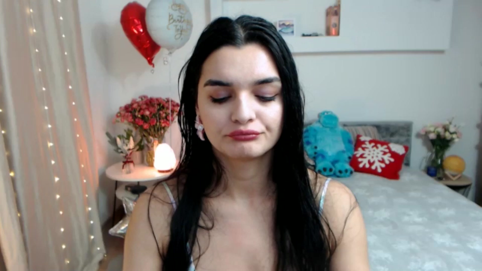 Gallery image thumbnail from Spicy_Eyes's myfreecams stream on, 12/28/2025, 16:57 image 9 of 20