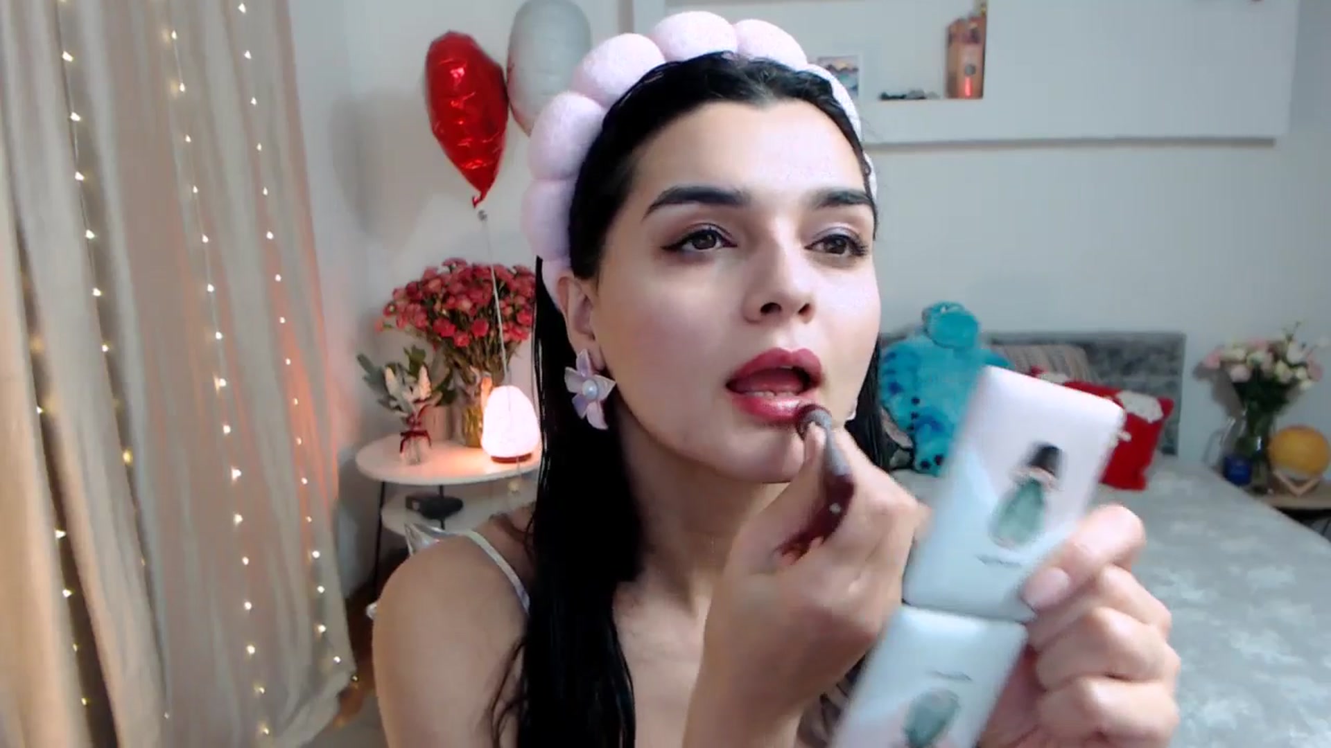 Gallery image thumbnail from Spicy_Eyes's myfreecams stream on, 12/28/2025, 16:57 image 2 of 20