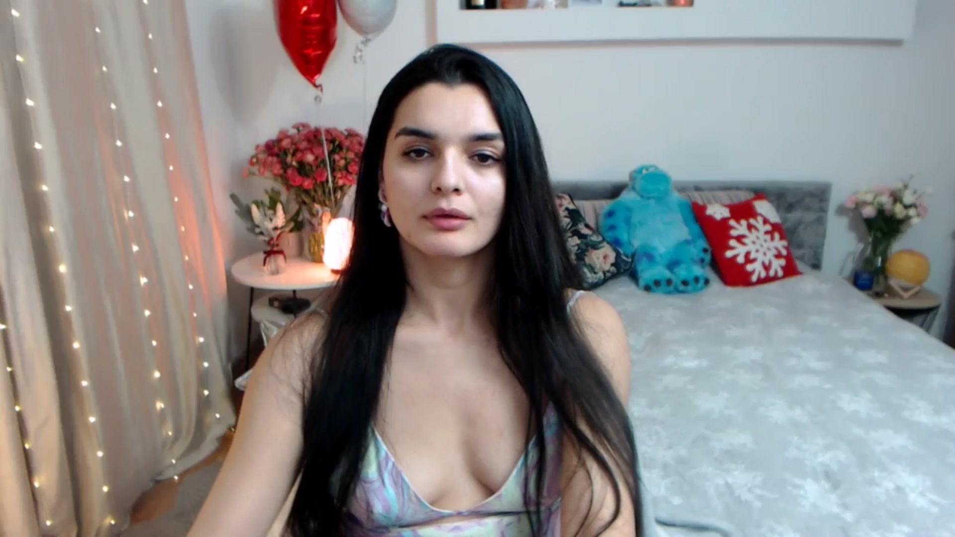 Gallery image thumbnail from Spicy_Eyes's myfreecams stream on, 12/28/2025, 20:14 image 12 of 20