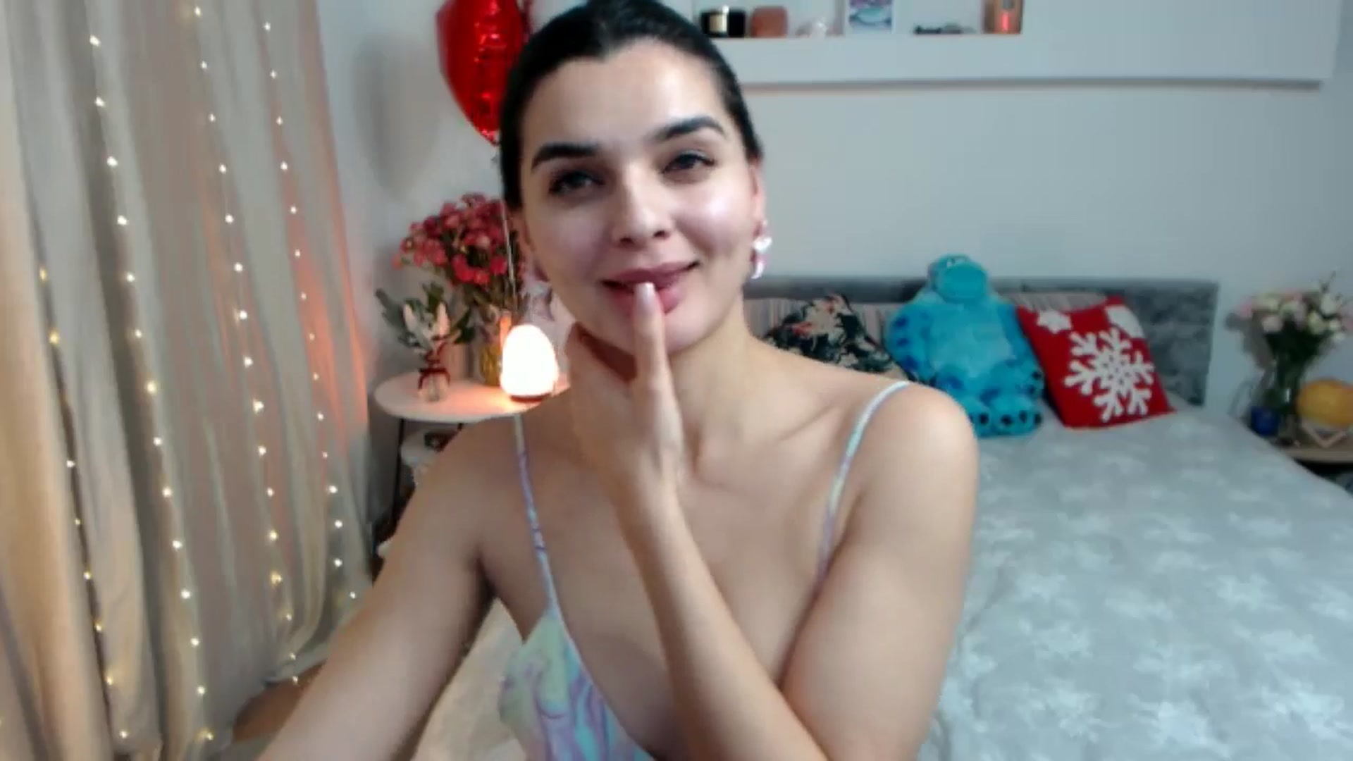 Gallery image thumbnail from Spicy_Eyes's myfreecams stream on, 12/28/2025, 21:32 image 20 of 20