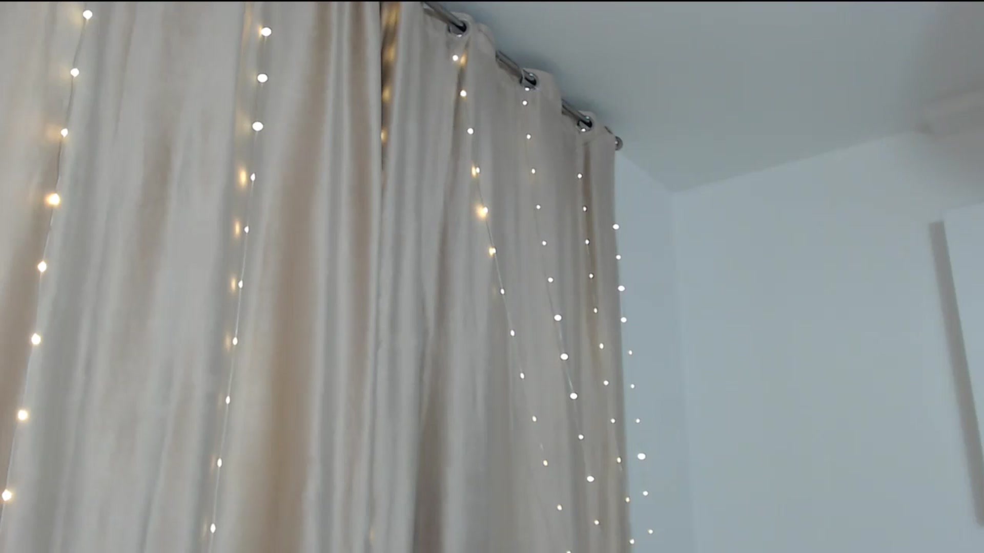 Gallery image thumbnail from Spicy_Eyes's myfreecams stream on, 01/10/2026, 21:41 image 1 of 20