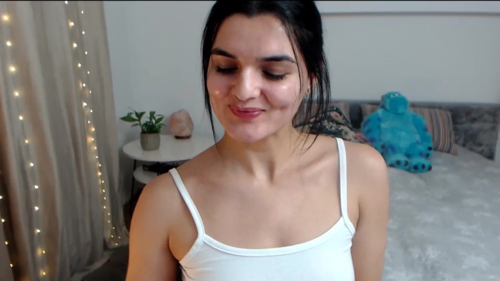 Gallery image thumbnail from Spicy_Eyes's myfreecams stream on, 01/13/2026, 19:51 image 20 of 20