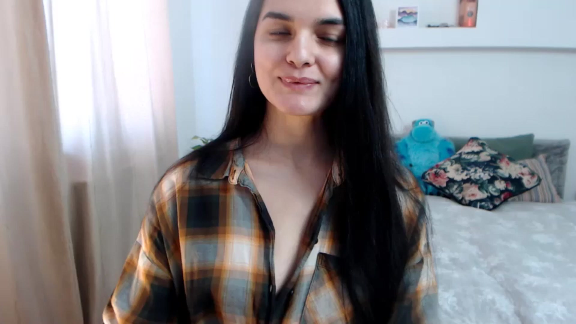 Gallery image thumbnail from Spicy_Eyes's myfreecams stream on, 02/26/2026, 15:27 image 7 of 20