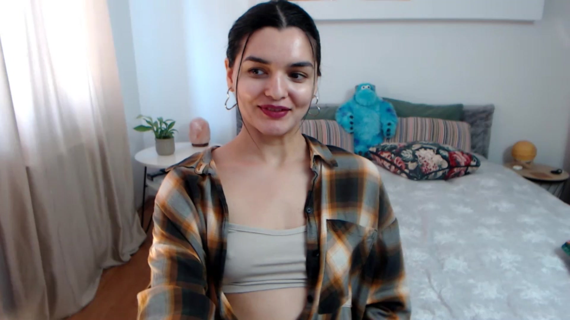 Gallery image thumbnail from Spicy_Eyes's myfreecams stream on, 02/27/2026, 14:02 image 9 of 20