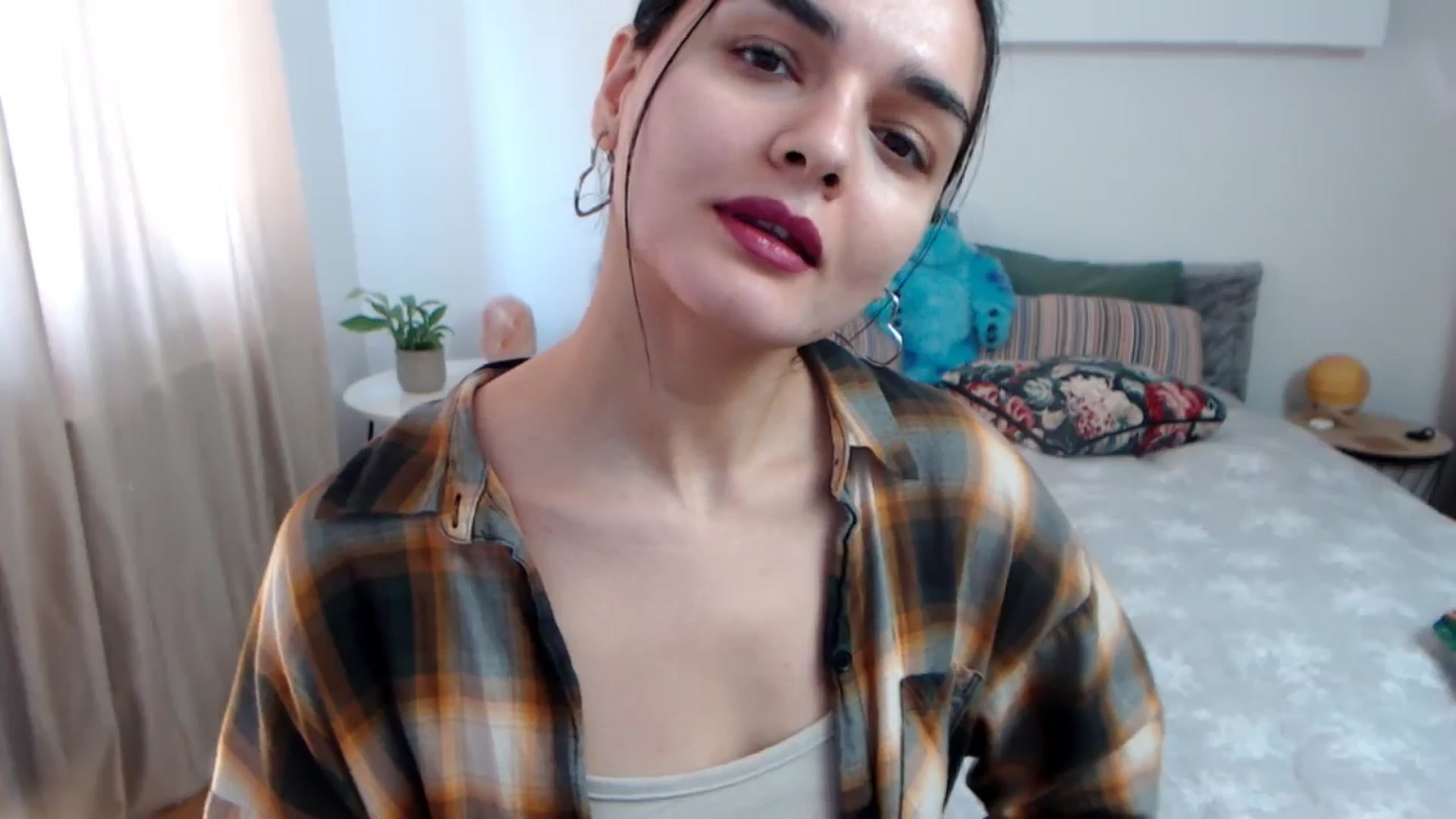 Gallery image thumbnail from Spicy_Eyes's myfreecams stream on, 02/27/2026, 14:02 image 6 of 20