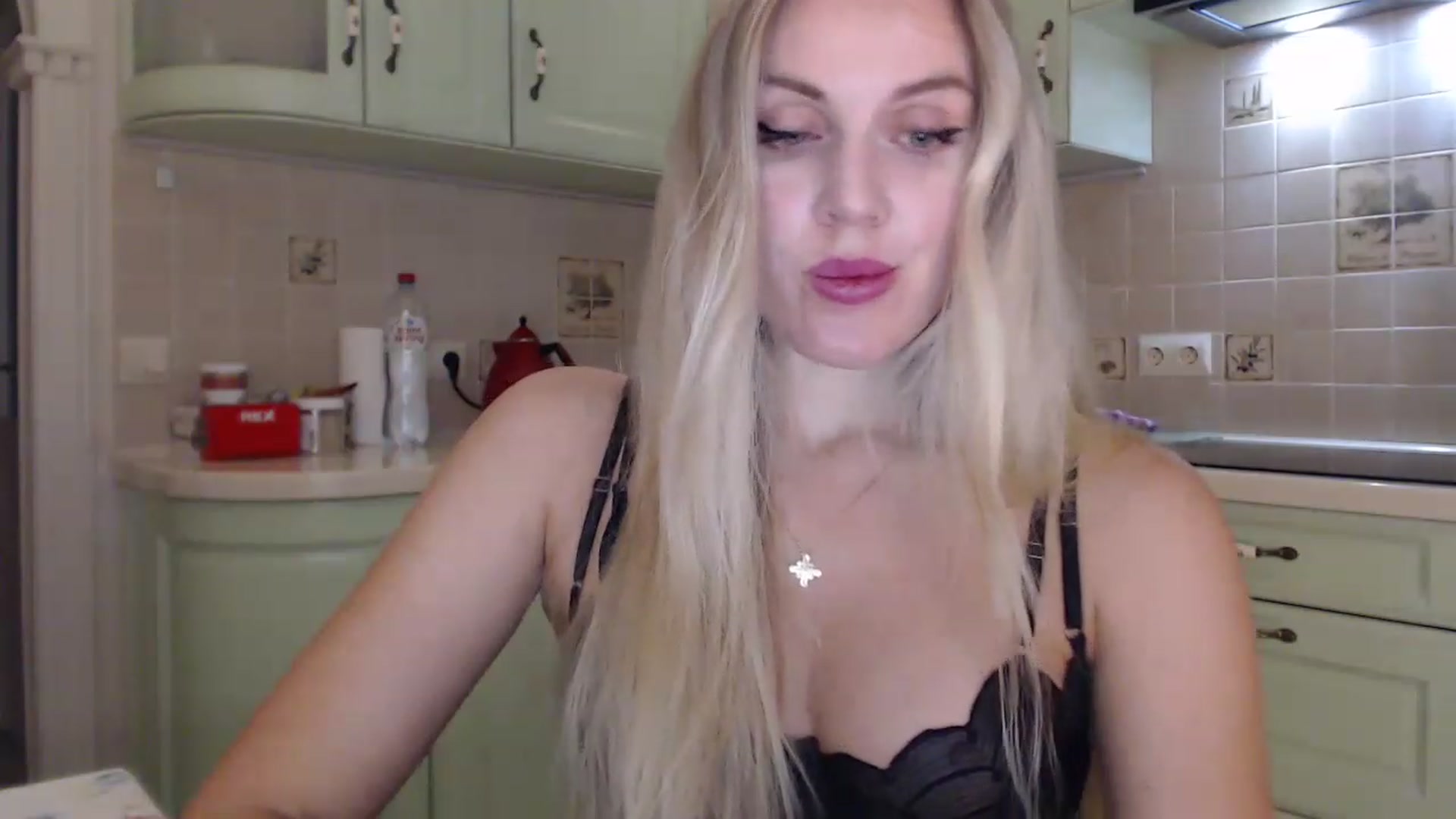 Gallery image thumbnail from Spicy_Giraffe's myfreecams stream on, 11/14/2022, 20:57 image 12 of 20