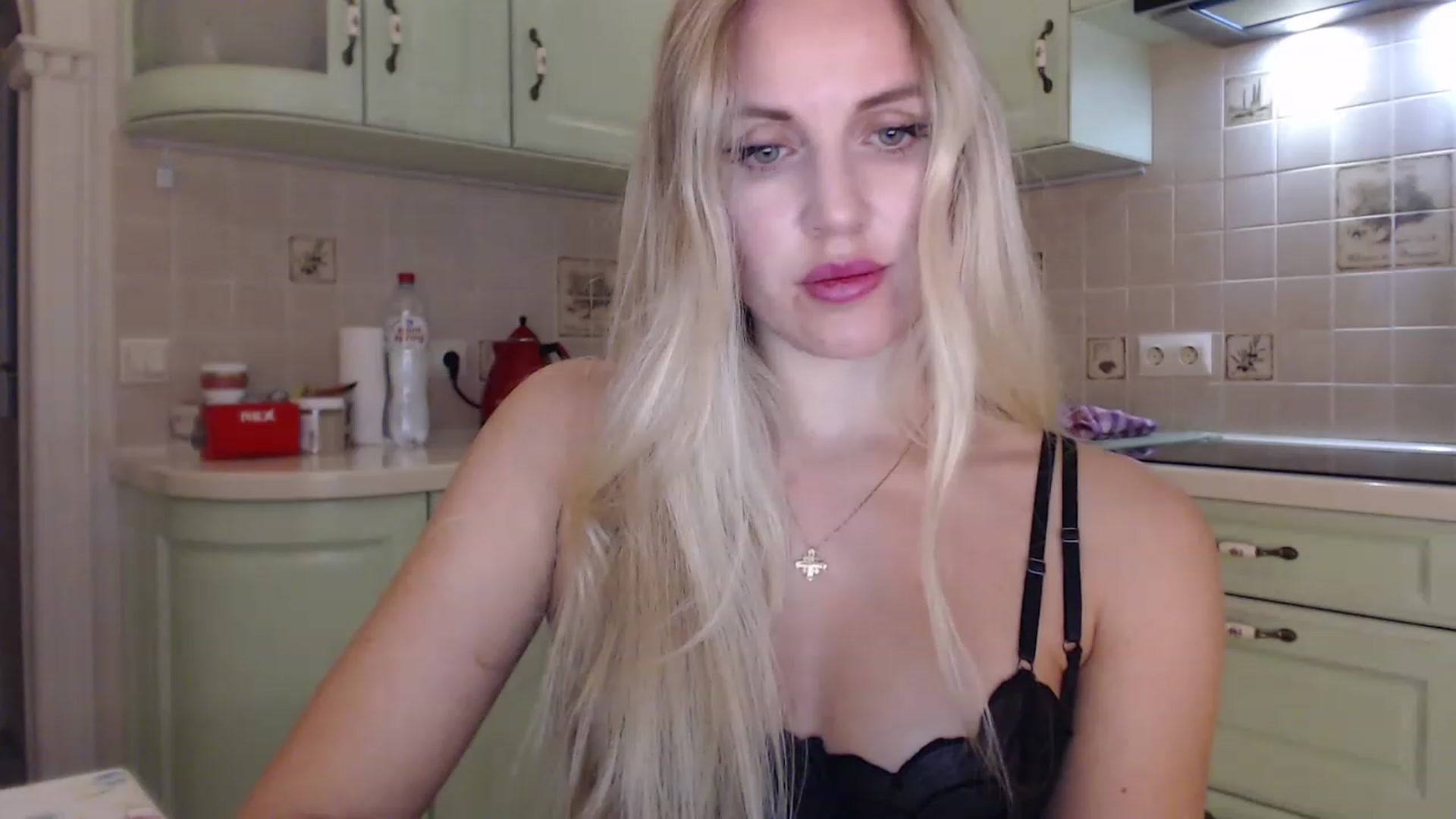 Gallery image thumbnail from Spicy_Giraffe's myfreecams stream on, 11/14/2022, 20:57 image 6 of 20