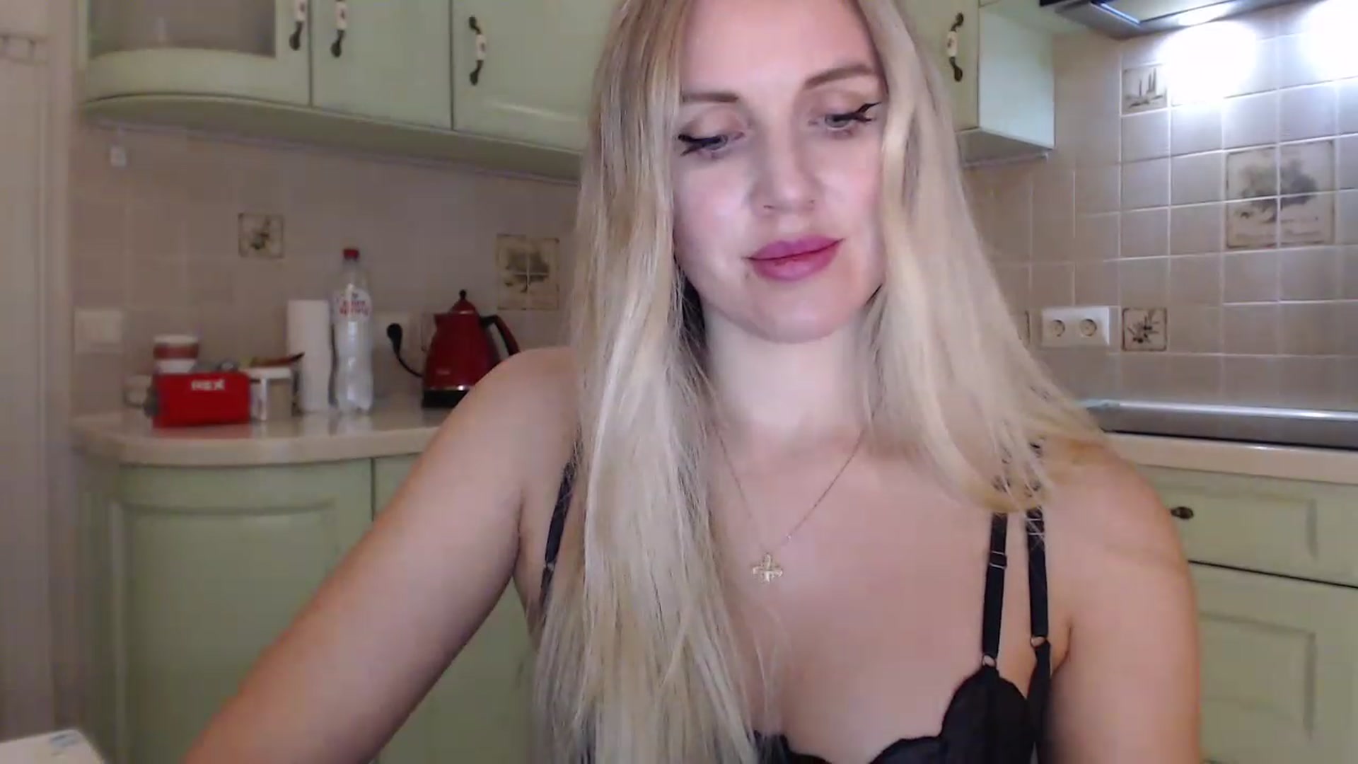 Gallery image thumbnail from Spicy_Giraffe's myfreecams stream on, 11/14/2022, 20:57 image 16 of 20