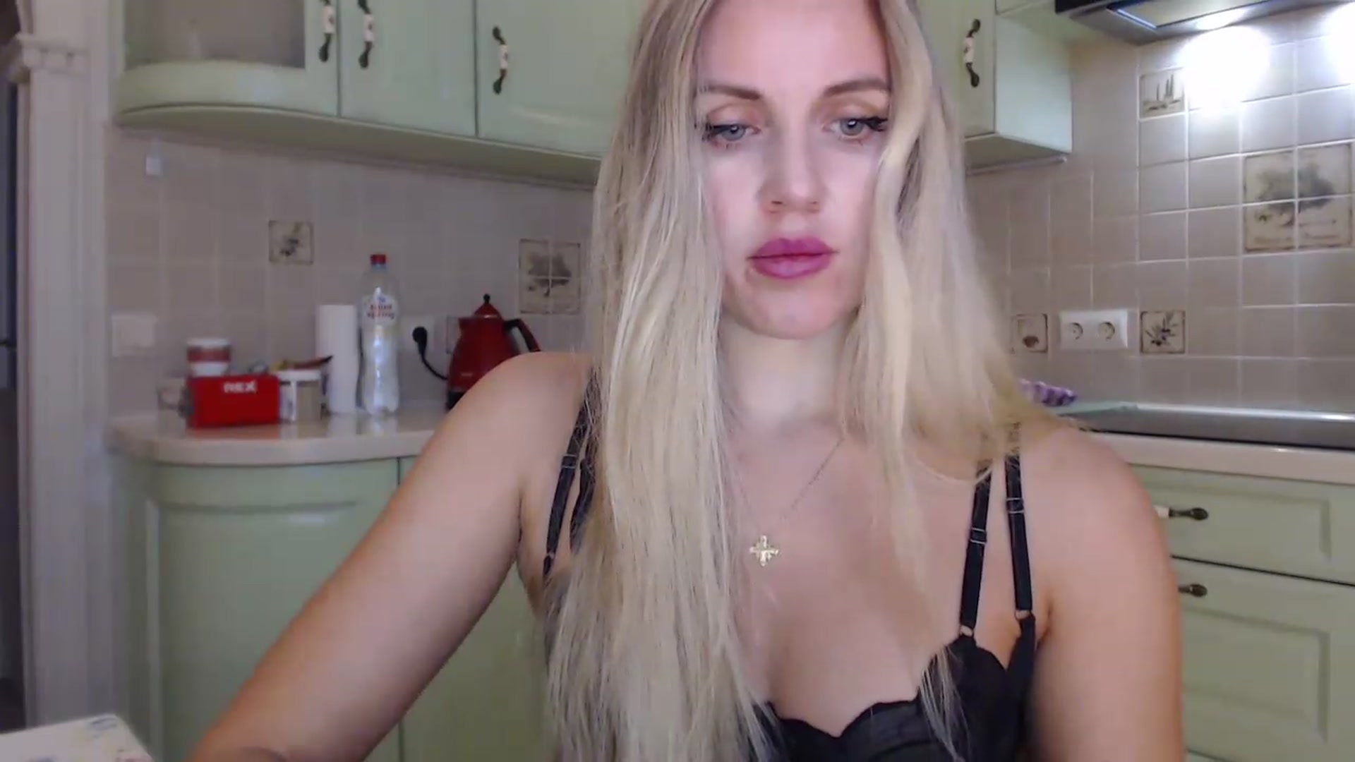 Gallery image thumbnail from Spicy_Giraffe's myfreecams stream on, 11/14/2022, 20:57 image 11 of 20